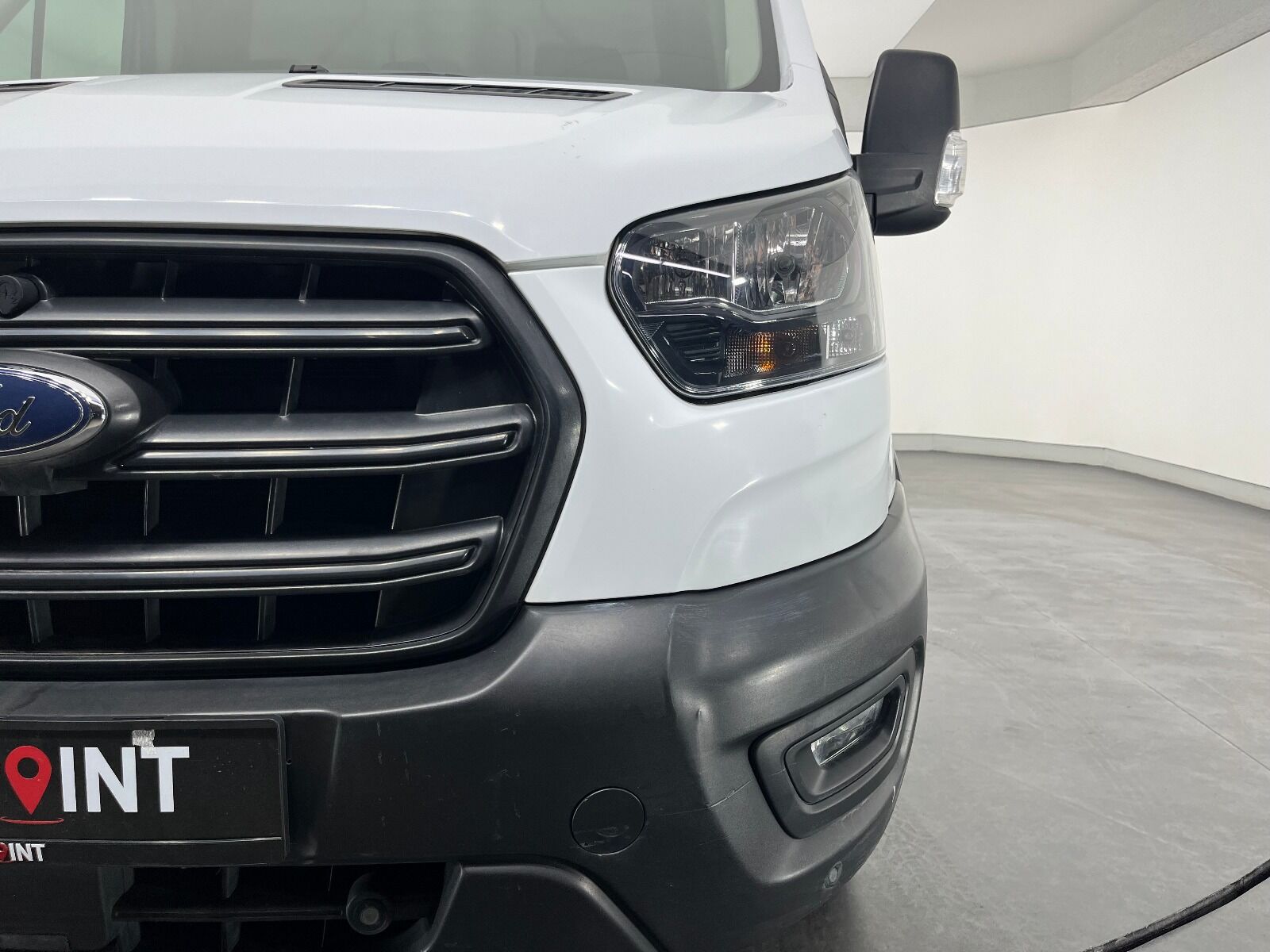 Ford Transit 350 E - 2022 - Detay