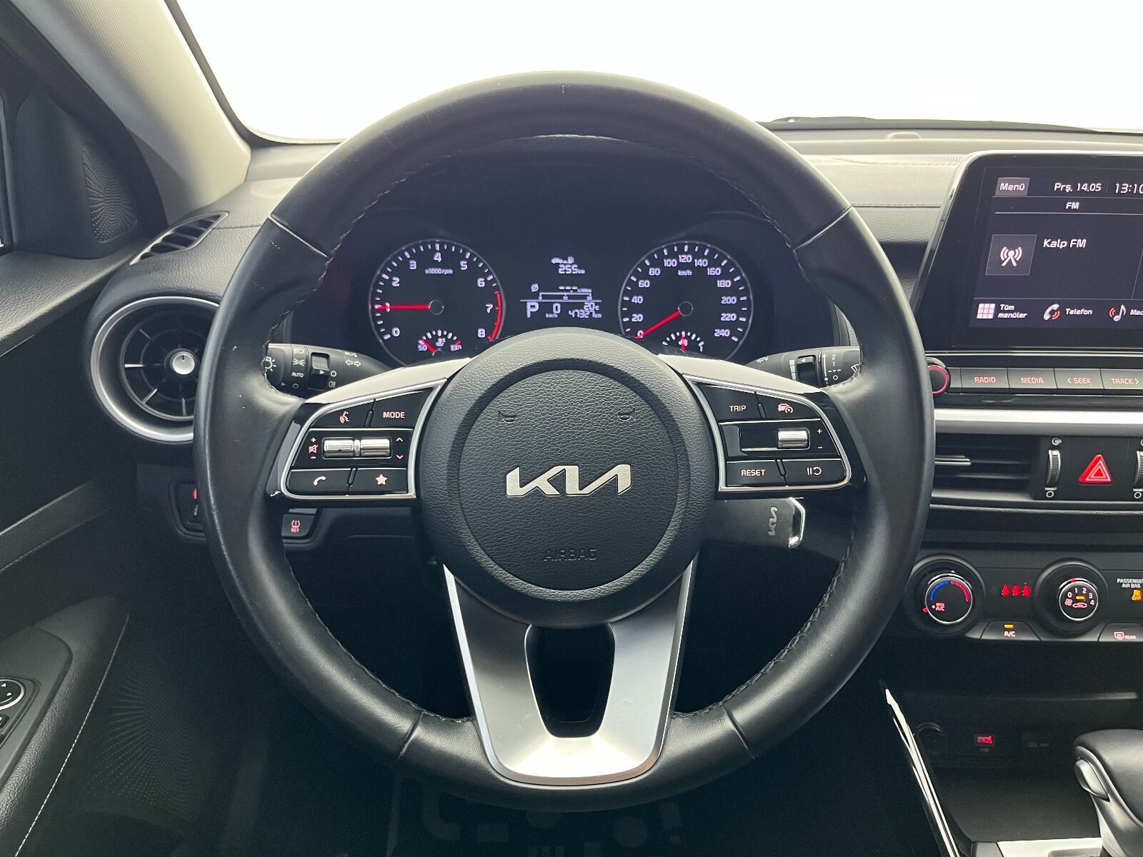 Kia Cerato 1.6L MPI Elegance - 2022 - Detay