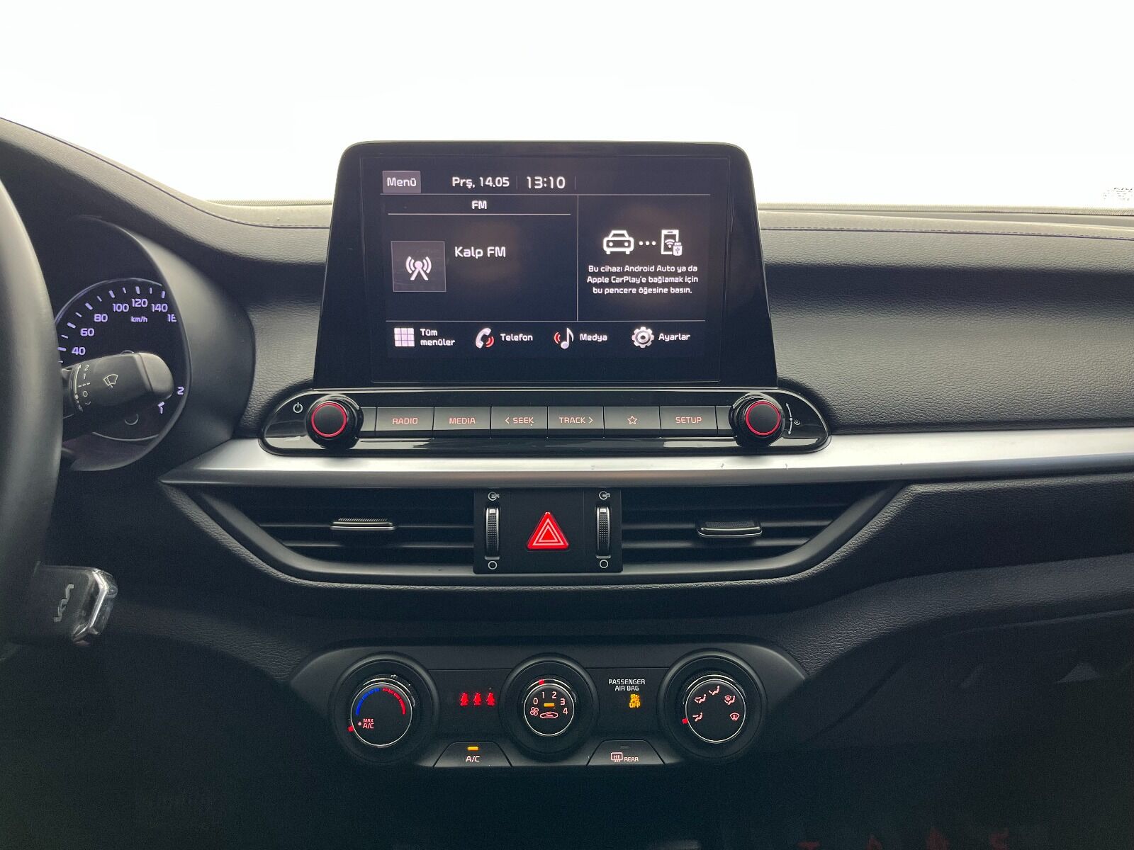 Kia Cerato 1.6L MPI Elegance - 2022 - Detay