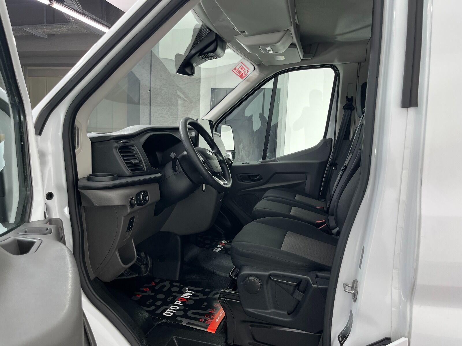 Ford Transit 350 L Van 11 M3 165 Uzun Trend - 2024 - Detay