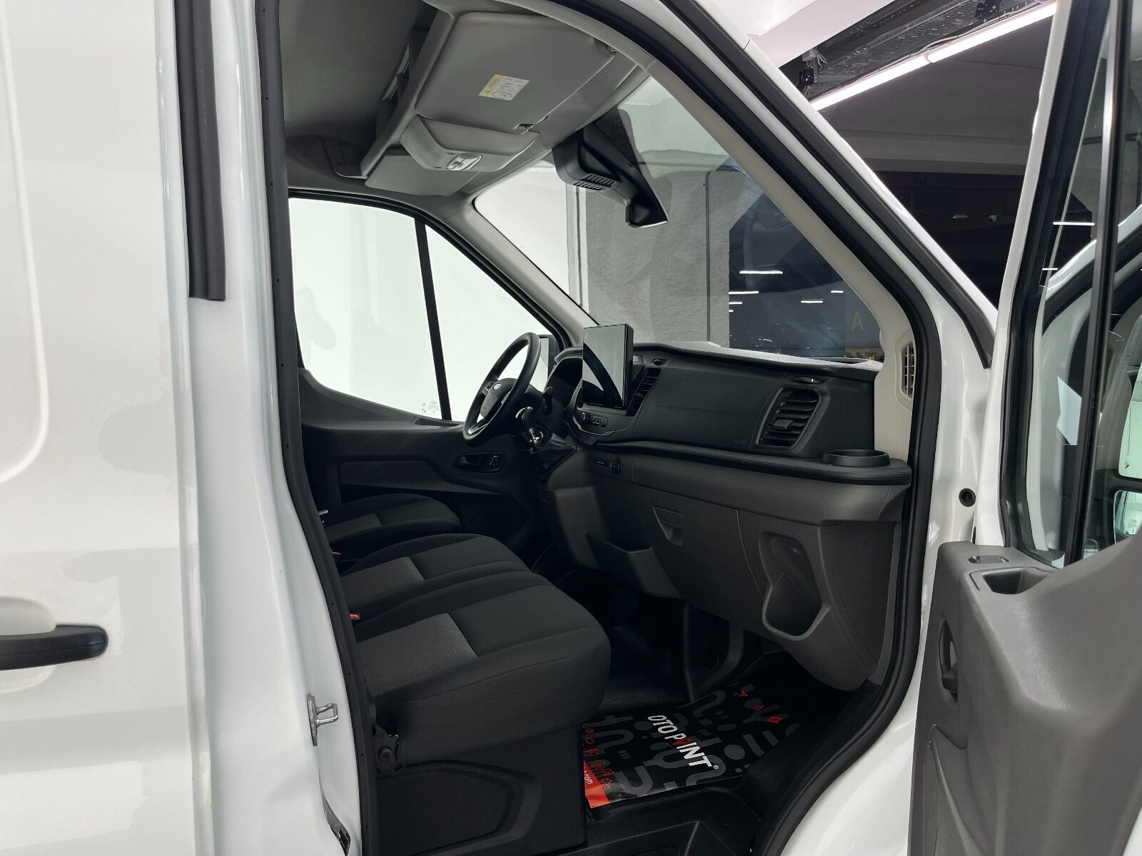 Ford Transit 350 L Van 11 M3 165 Uzun Trend - 2024 - Detay