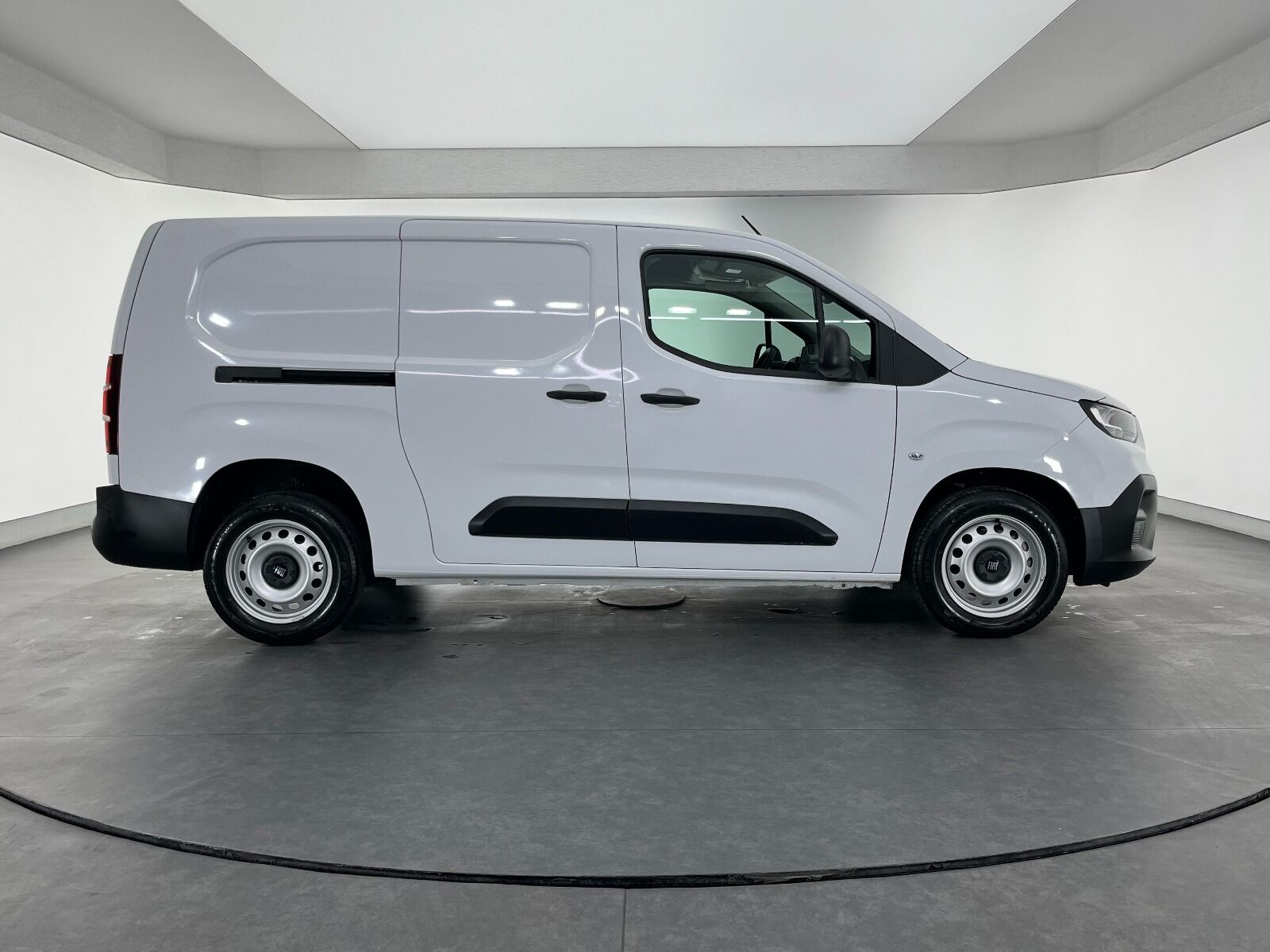 Fiat Doblo Cargo 1.5 BlueHDİ Maxi - 2025 - Detay