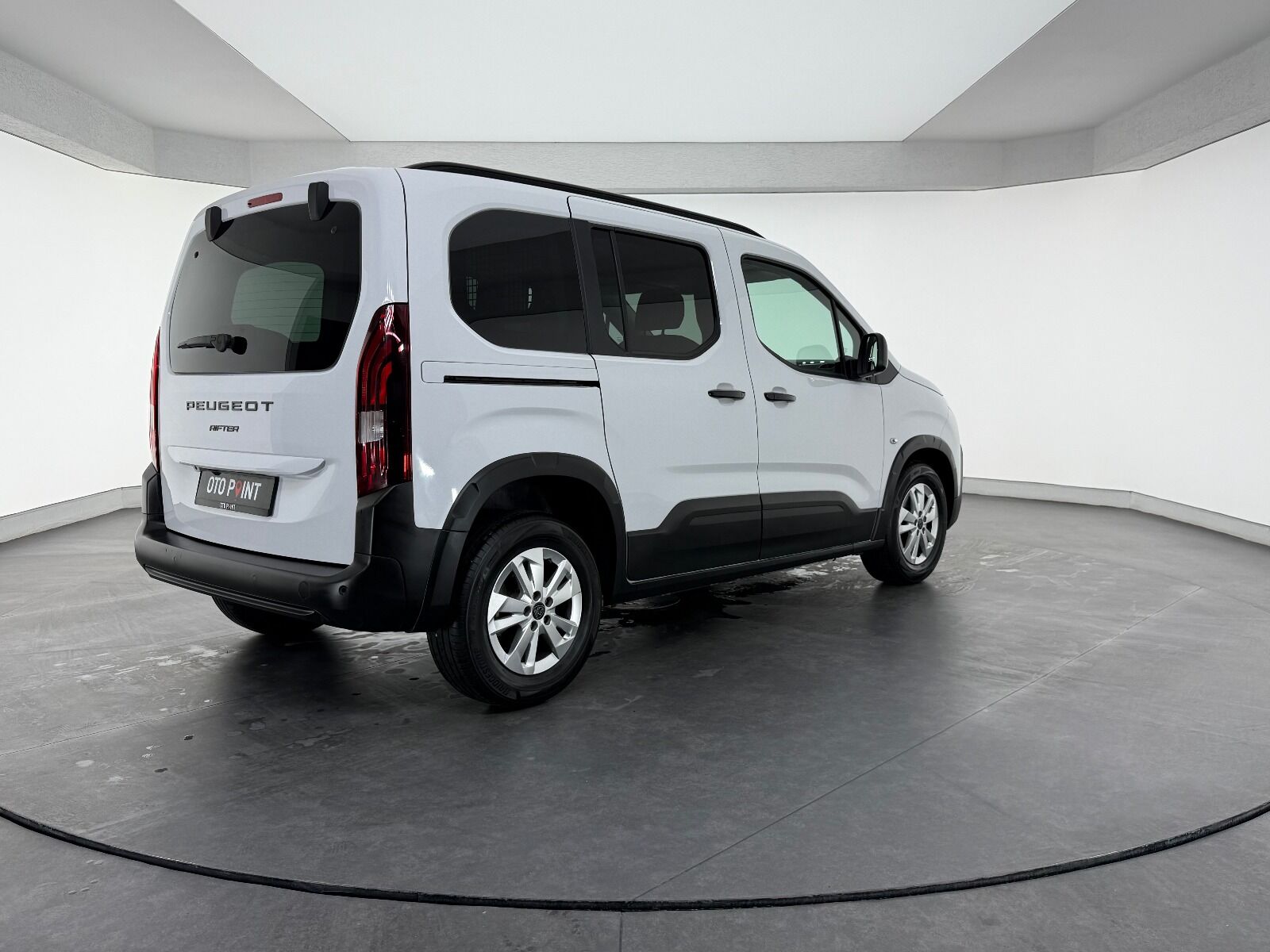 Peugeot Rifter 1.5 BlueHDI Allure EAT8 - 2025 - Detay