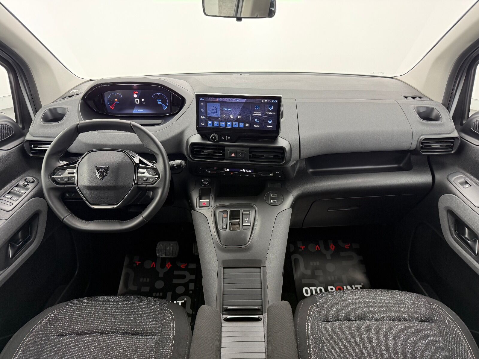 Peugeot Rifter 1.5 BlueHDI Allure EAT8 - 2025 - Detay