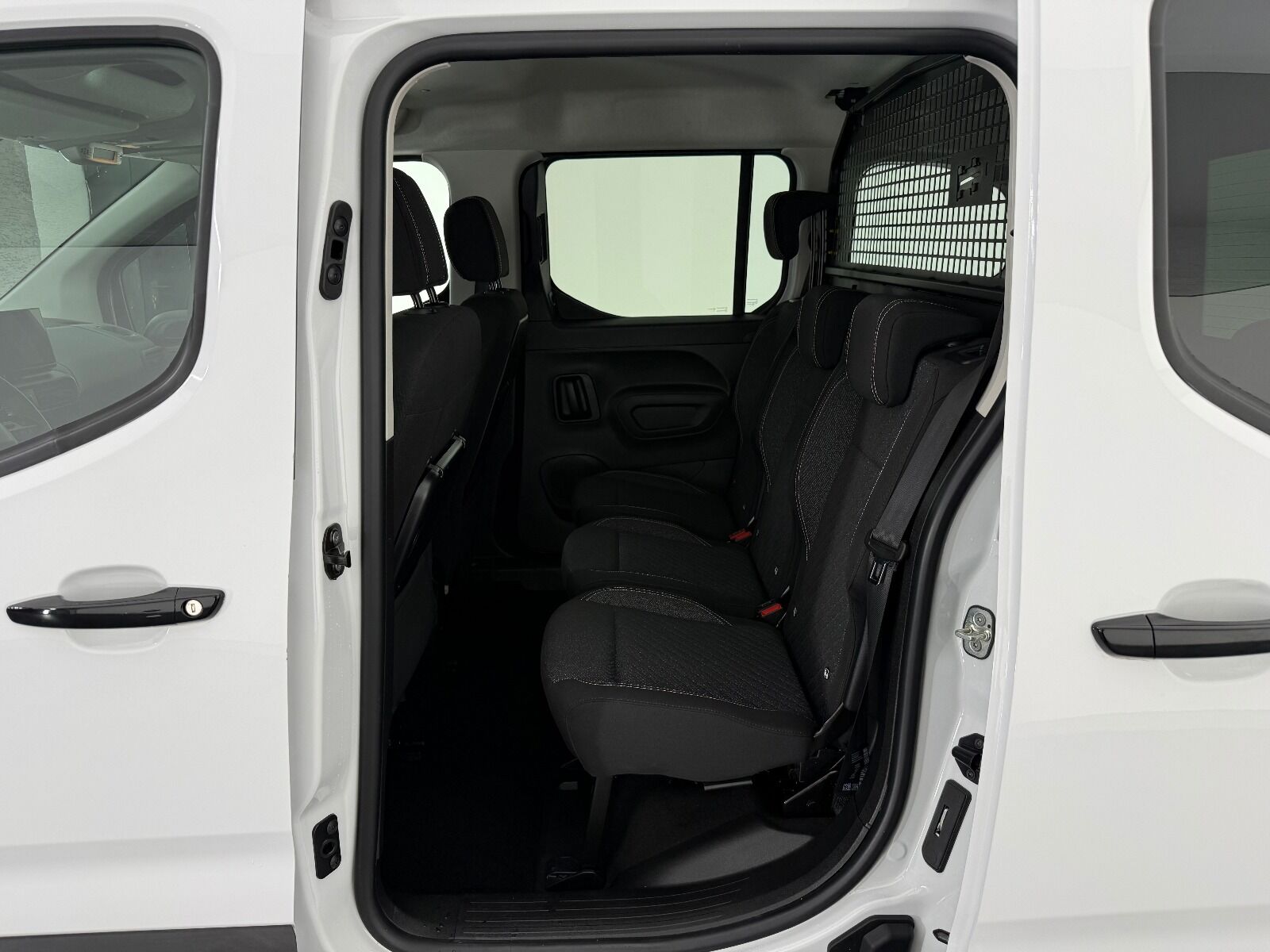 Peugeot Rifter 1.5 BlueHDI Allure EAT8 - 2025 - Detay