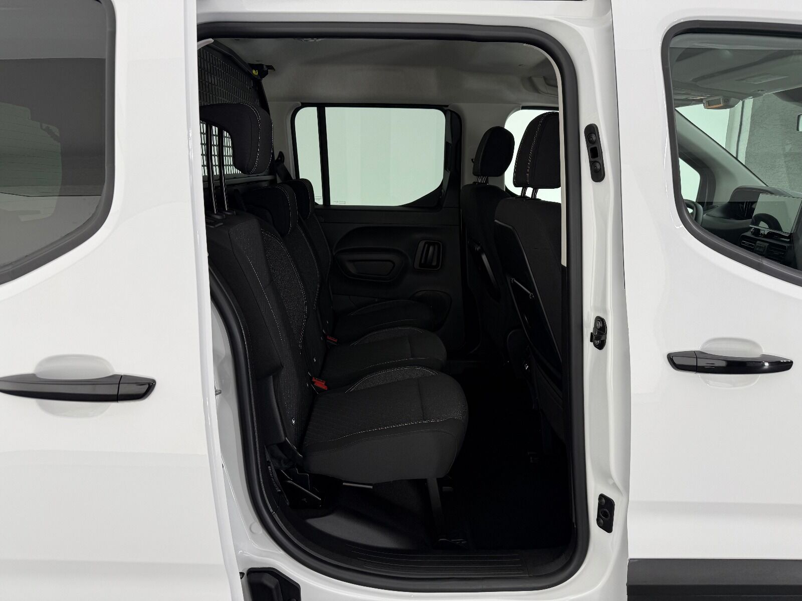 Peugeot Rifter 1.5 BlueHDI Allure EAT8 - 2025 - Detay