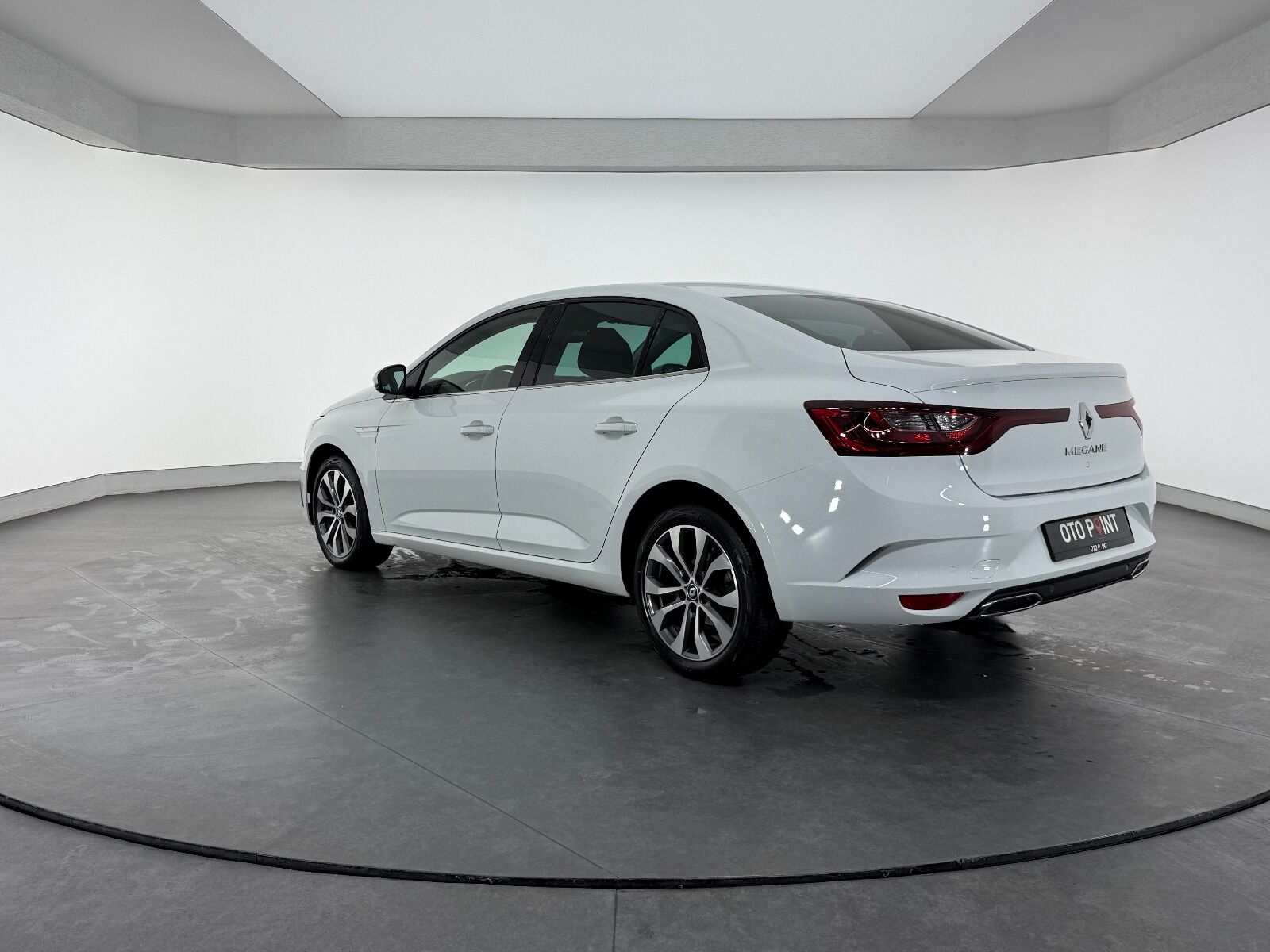 Renault Megane Sedan 1.3 TCe Icon EDC - 2025 - Detay