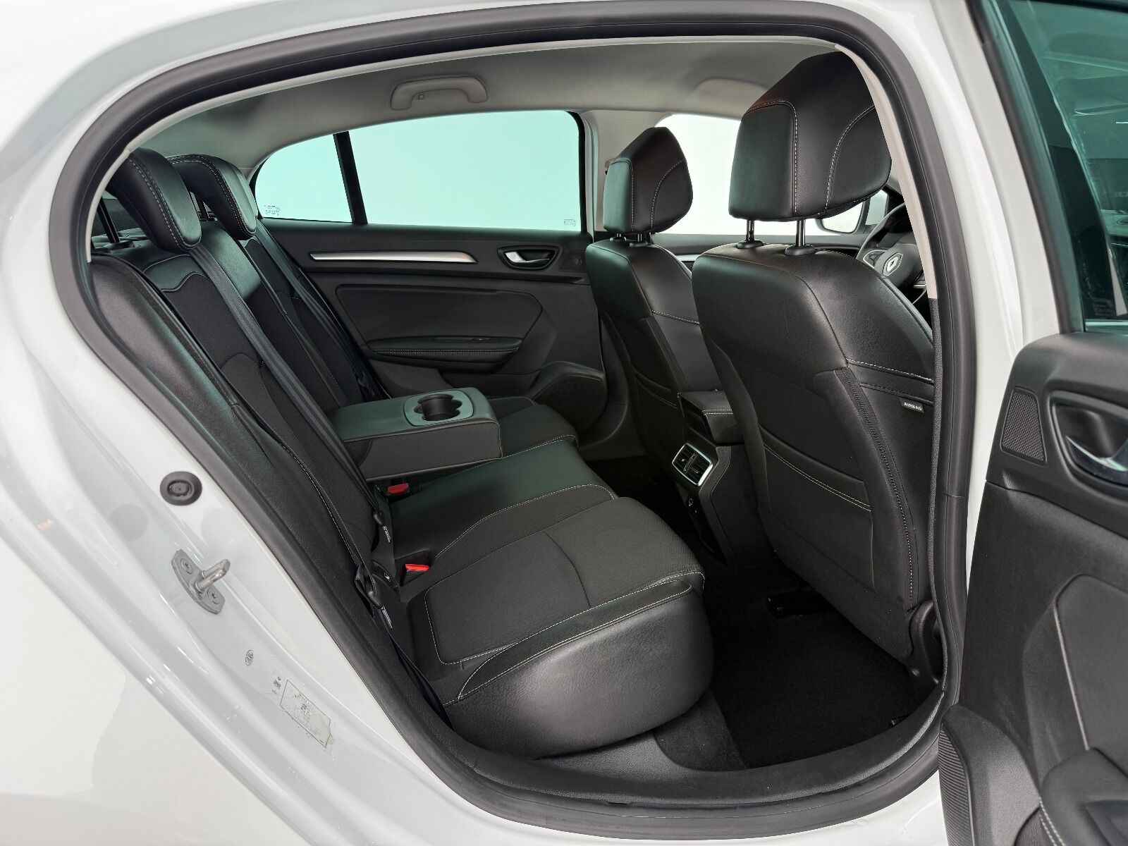 Renault Megane Sedan 1.3 TCe Icon EDC - 2025 - Detay