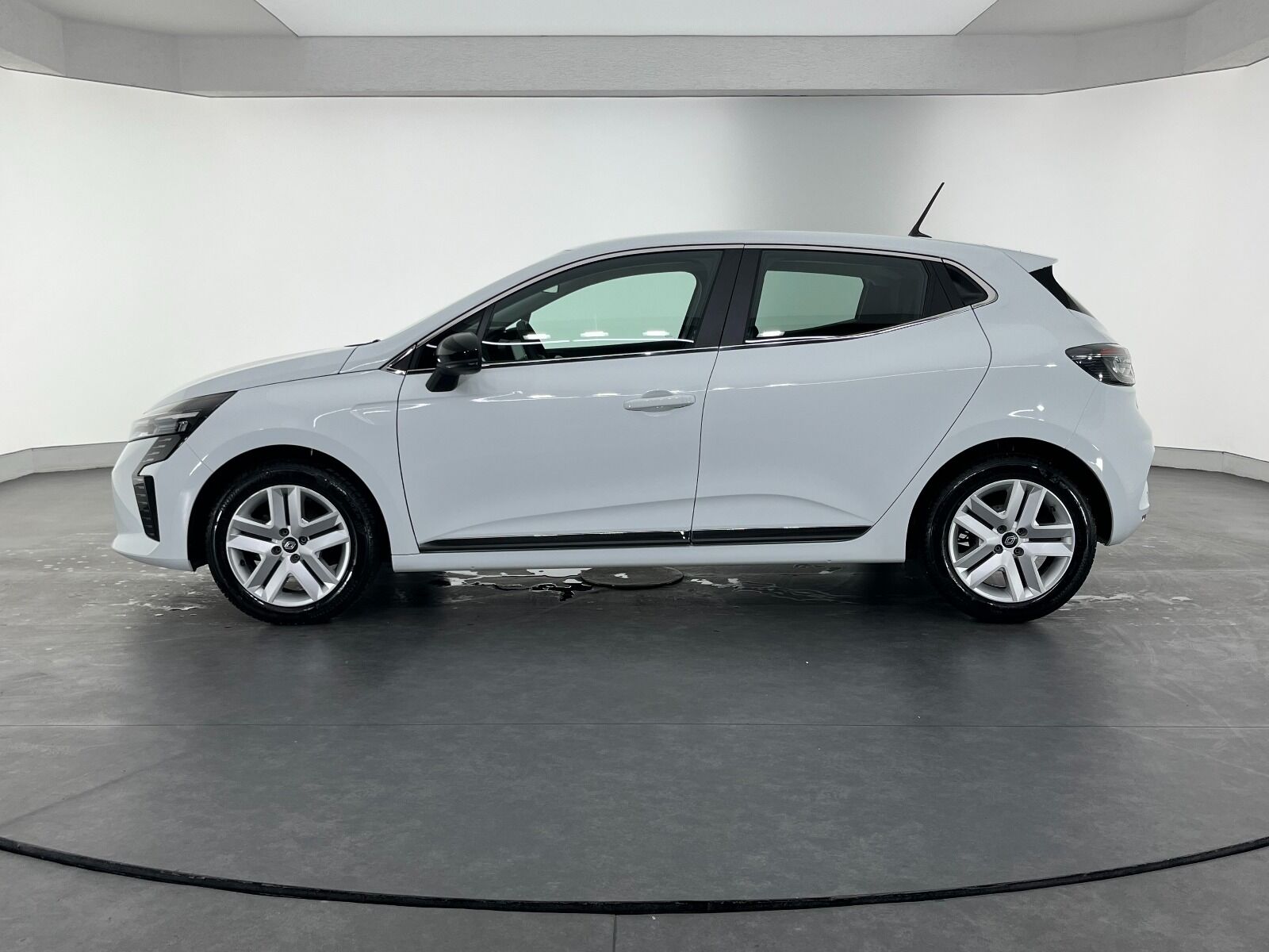 Renault Clio 1.0 TCE Evolution X-Tronic - 2025 - Detay