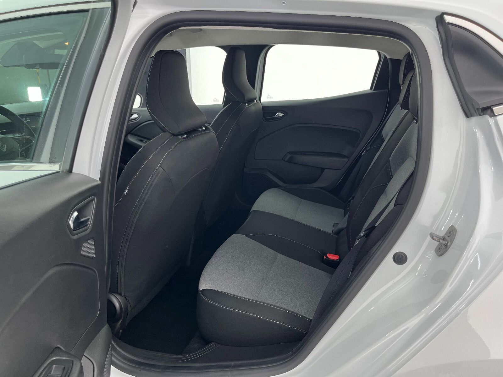 Renault Clio 1.0 TCE Evolution X-Tronic - 2025 - Detay