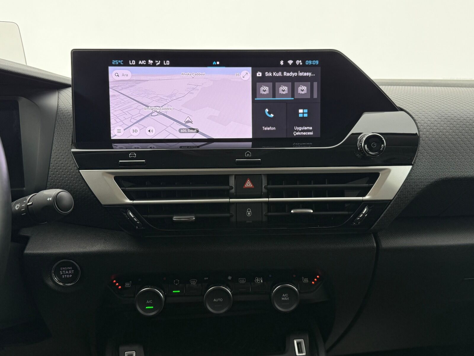 Citroen C4 X 1.2 Puretech Max EAT8 - 2025 - Detay