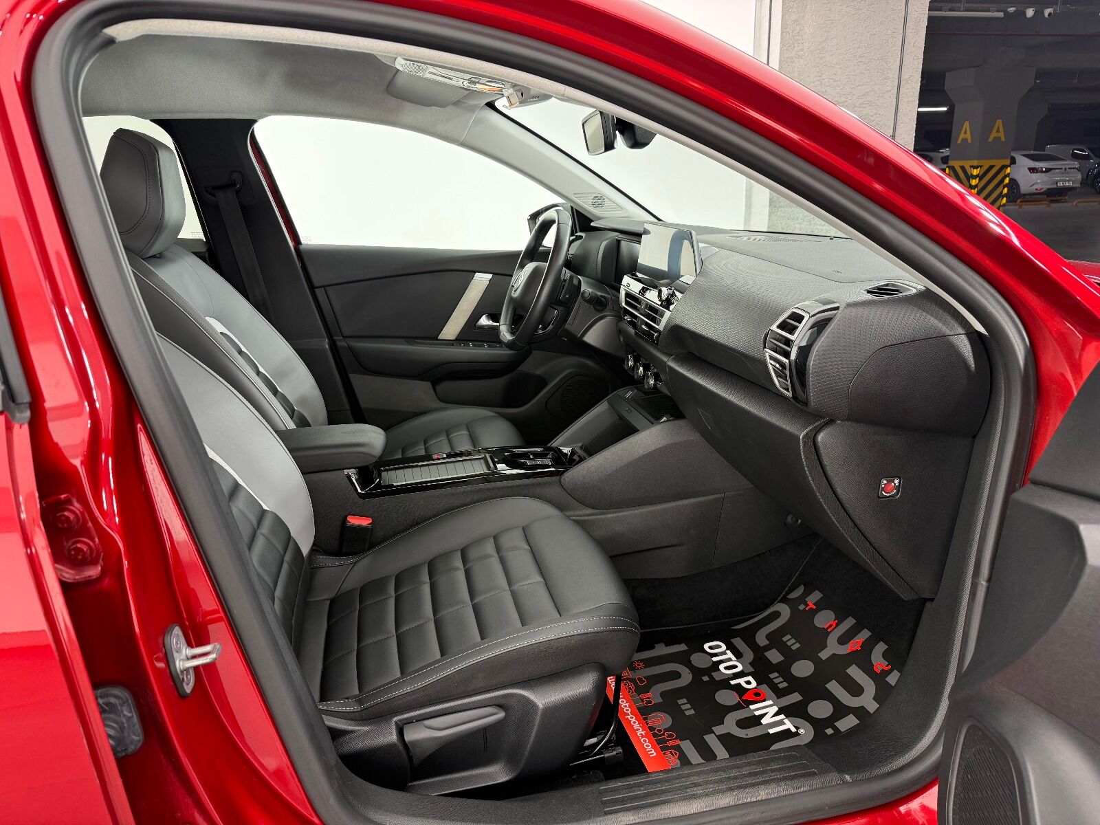 Citroen C4 X 1.2 Puretech Max EAT8 - 2025 - Detay