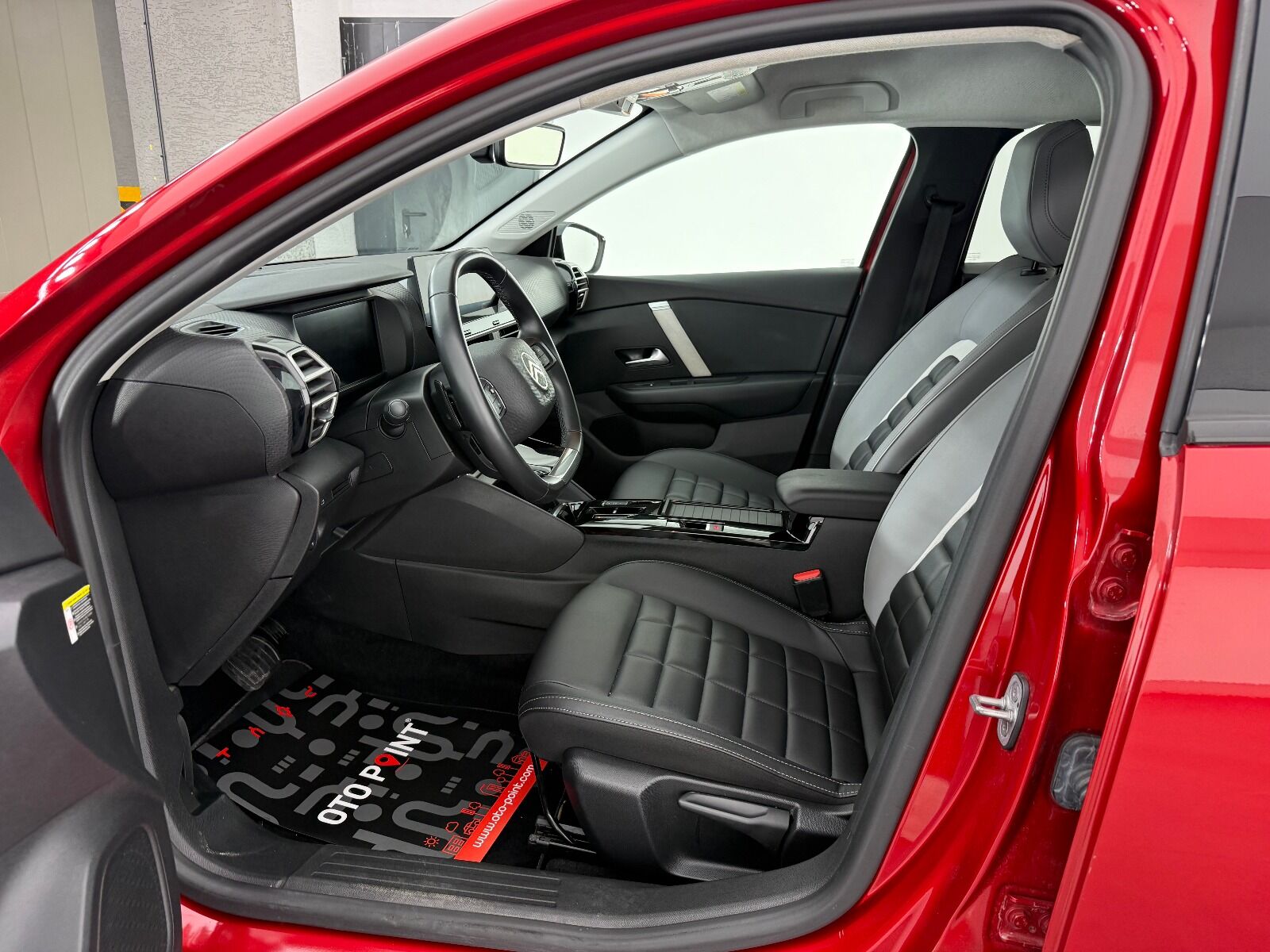 Citroen C4 X 1.2 Puretech Max EAT8 - 2025 - Detay