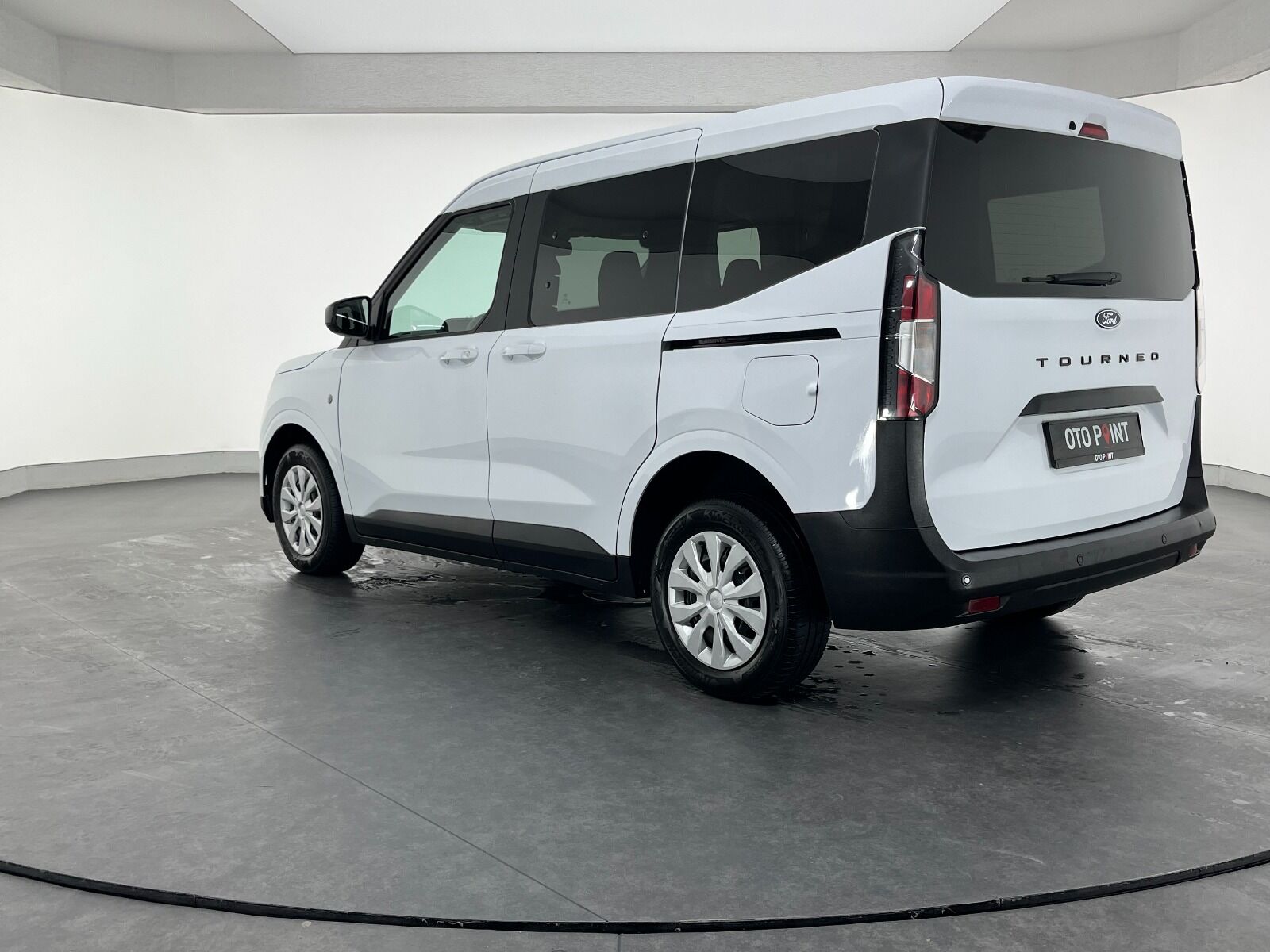 Ford Tourneo Courier Kombi 1.5 EcoBlue Deluxe - 2025 - Detay