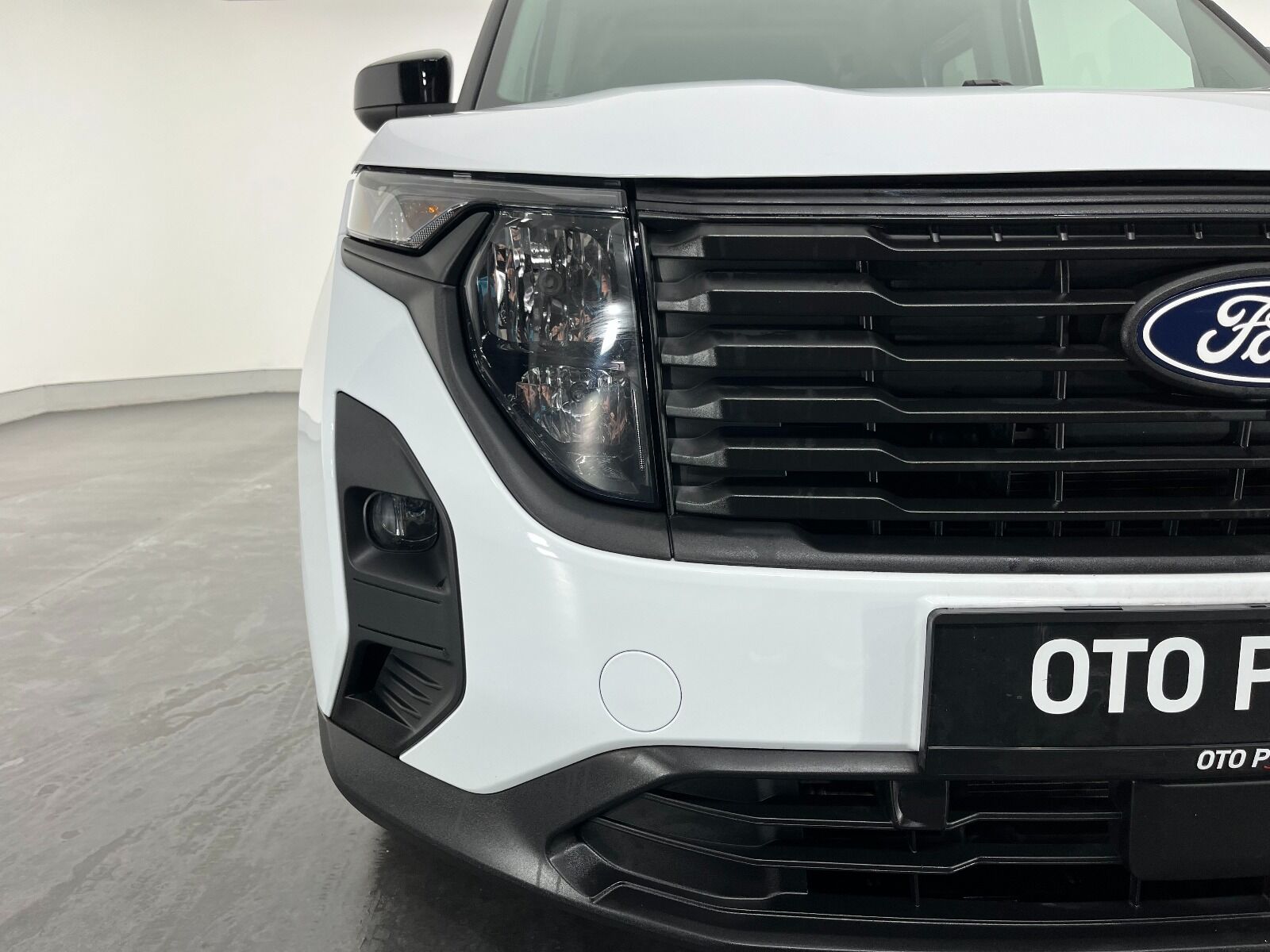 Ford Tourneo Courier Kombi 1.5 EcoBlue Deluxe - 2025 - Detay