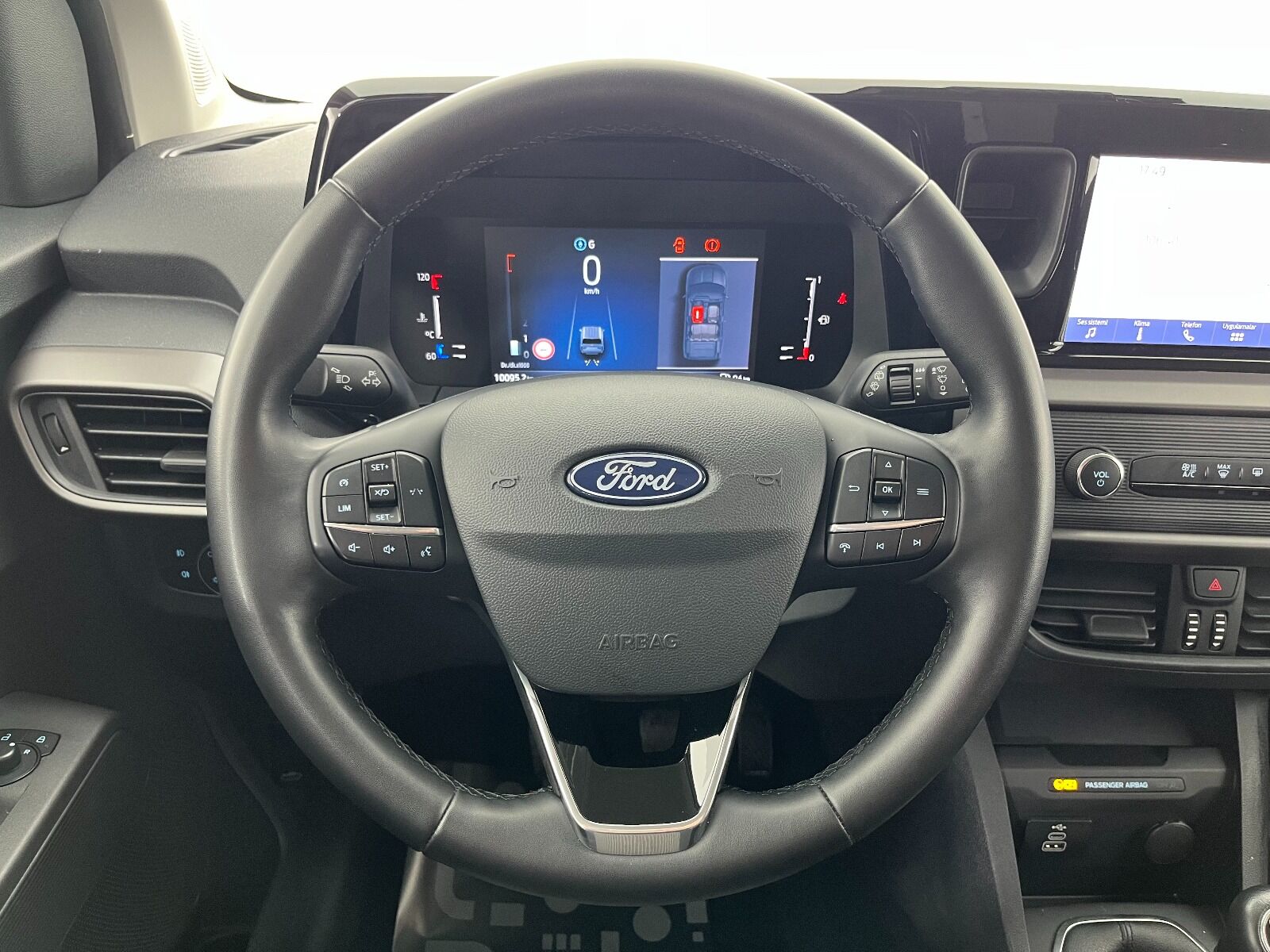 Ford Tourneo Courier Kombi 1.5 EcoBlue Deluxe - 2025 - Detay