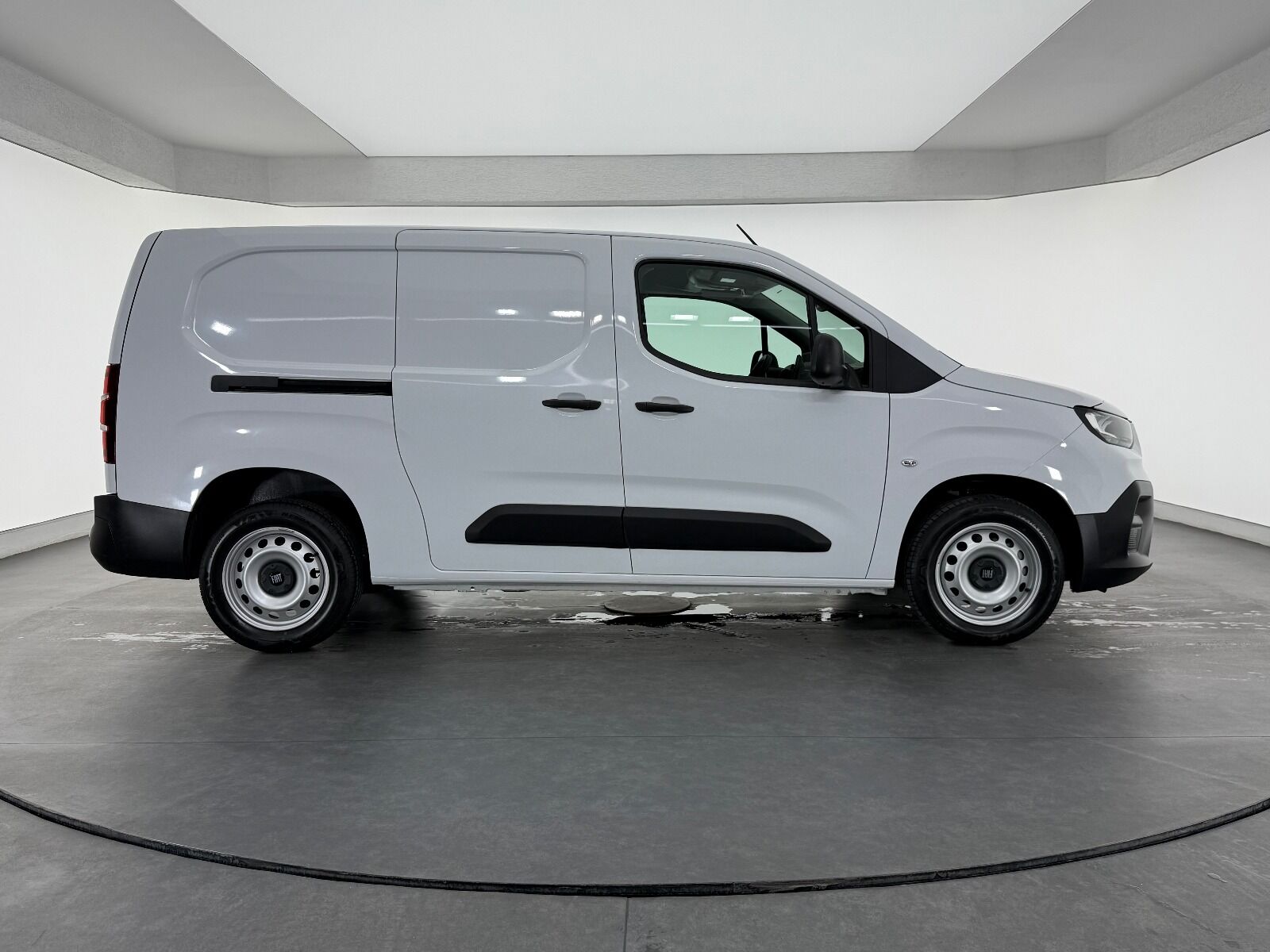 Fiat Doblo Cargo 1.5 BlueHDİ Maxi - 2025 - Detay