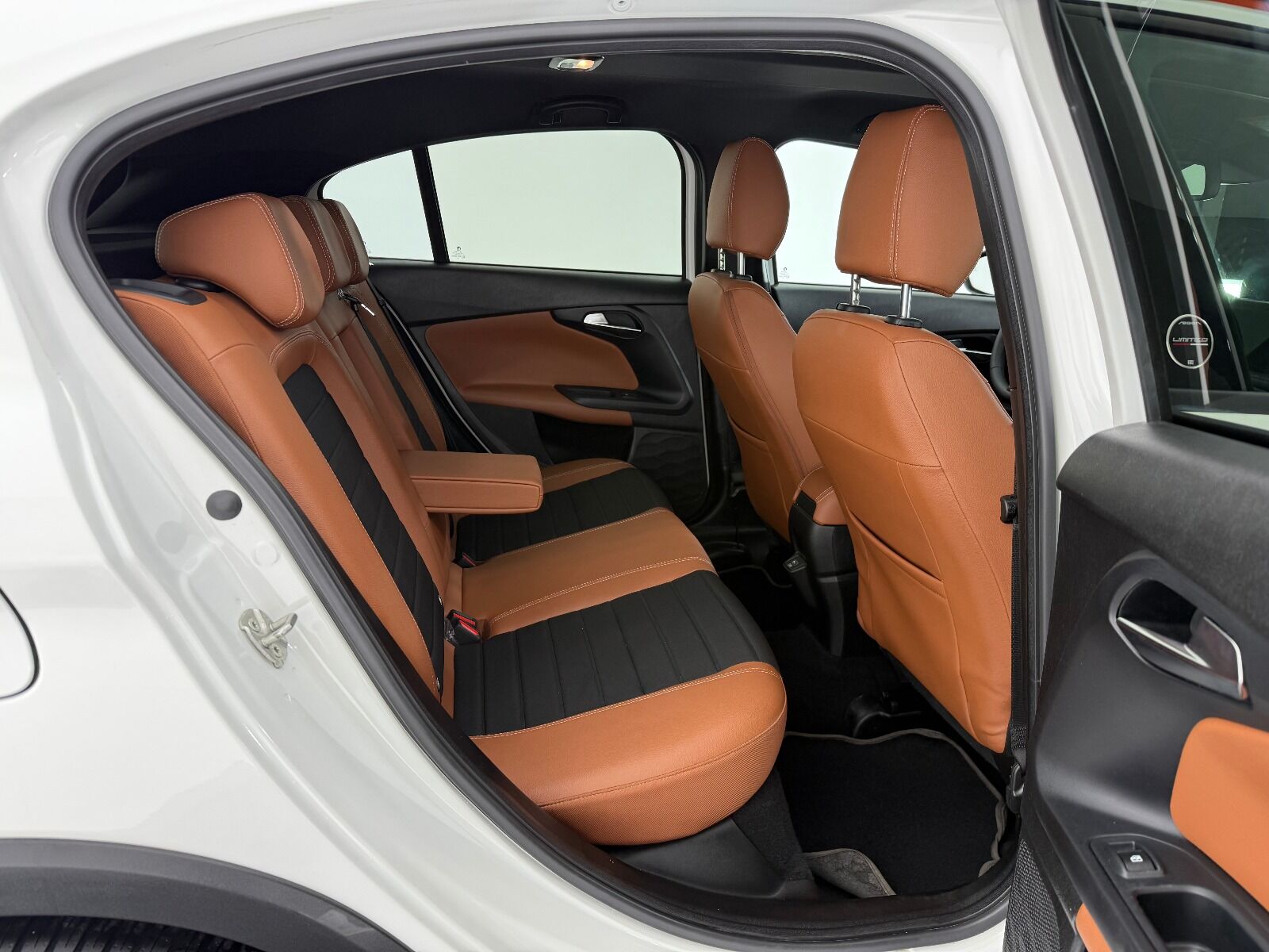 Fiat Egea Cross 1.6 MultiJet Limited GSR DCT TRCN+ - 2025 - Detay