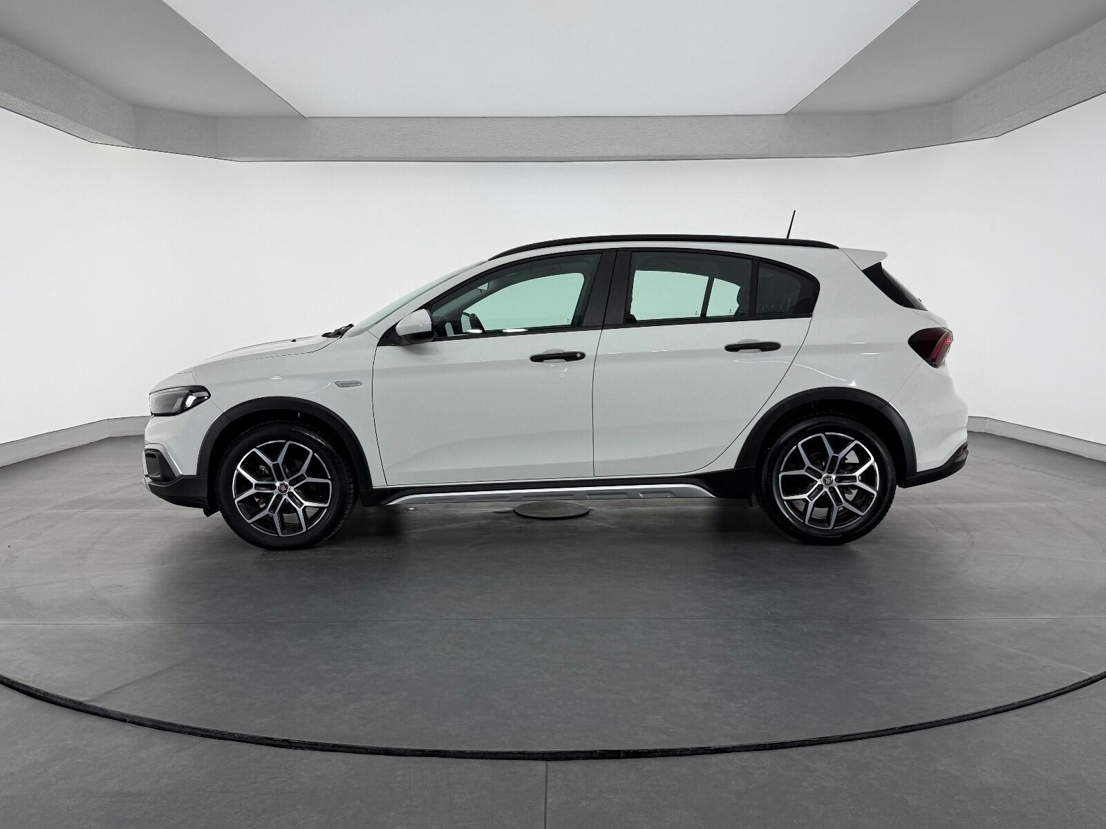 Fiat Egea Cross 1.6 Multijet Urban TRCTN+ GSR DCT - 2025 - Detay