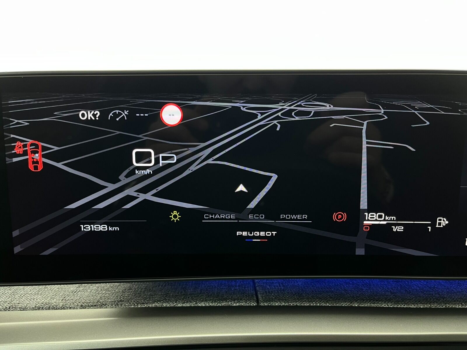 Peugeot 3008 Crossover 1.2 Hybrid Allure eDCS6 - 2025 - Detay