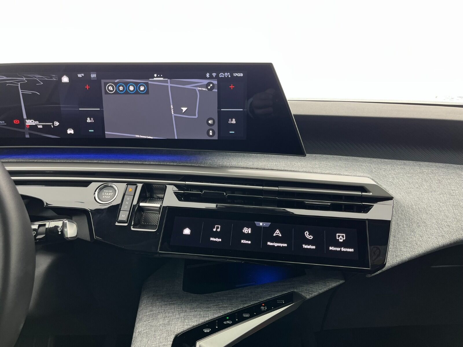 Peugeot 3008 Crossover 1.2 Hybrid Allure eDCS6 - 2025 - Detay