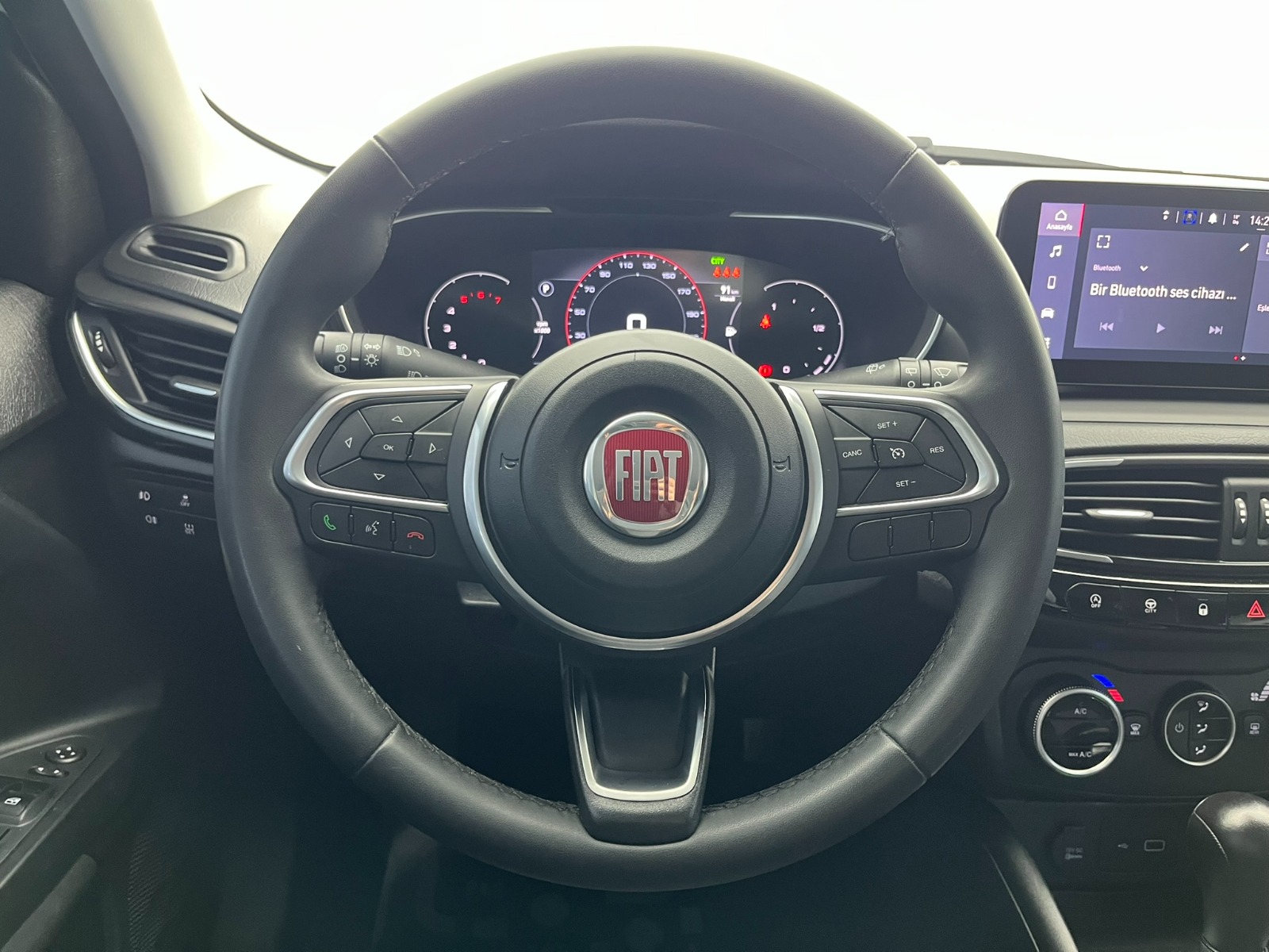 Fiat Egea Cross 1.6 MultiJet Lounge DCT - 2023 - Detay