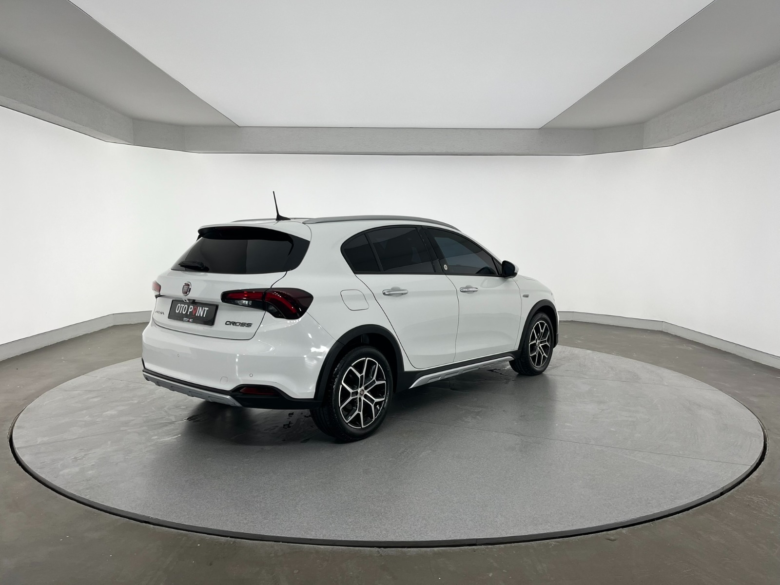 Fiat Egea Cross 1.6 MultiJet Lounge DCT - 2023 - Detay