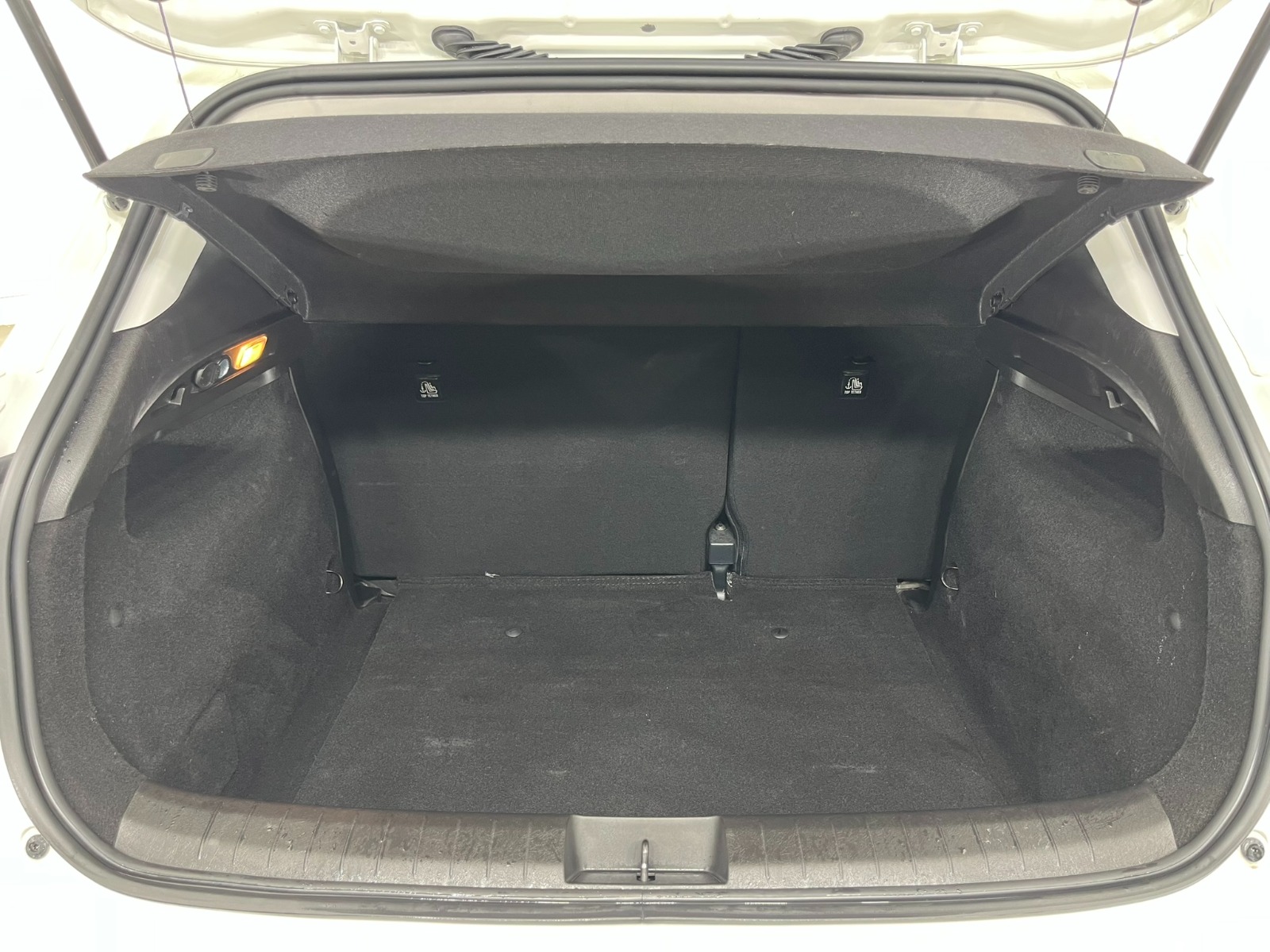 Fiat Egea Cross 1.6 MultiJet Lounge DCT - 2023 - Detay