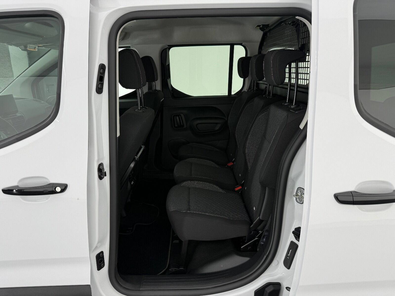 Peugeot Rifter 1.5 BlueHDI Allure EAT8 - 2026 - Detay