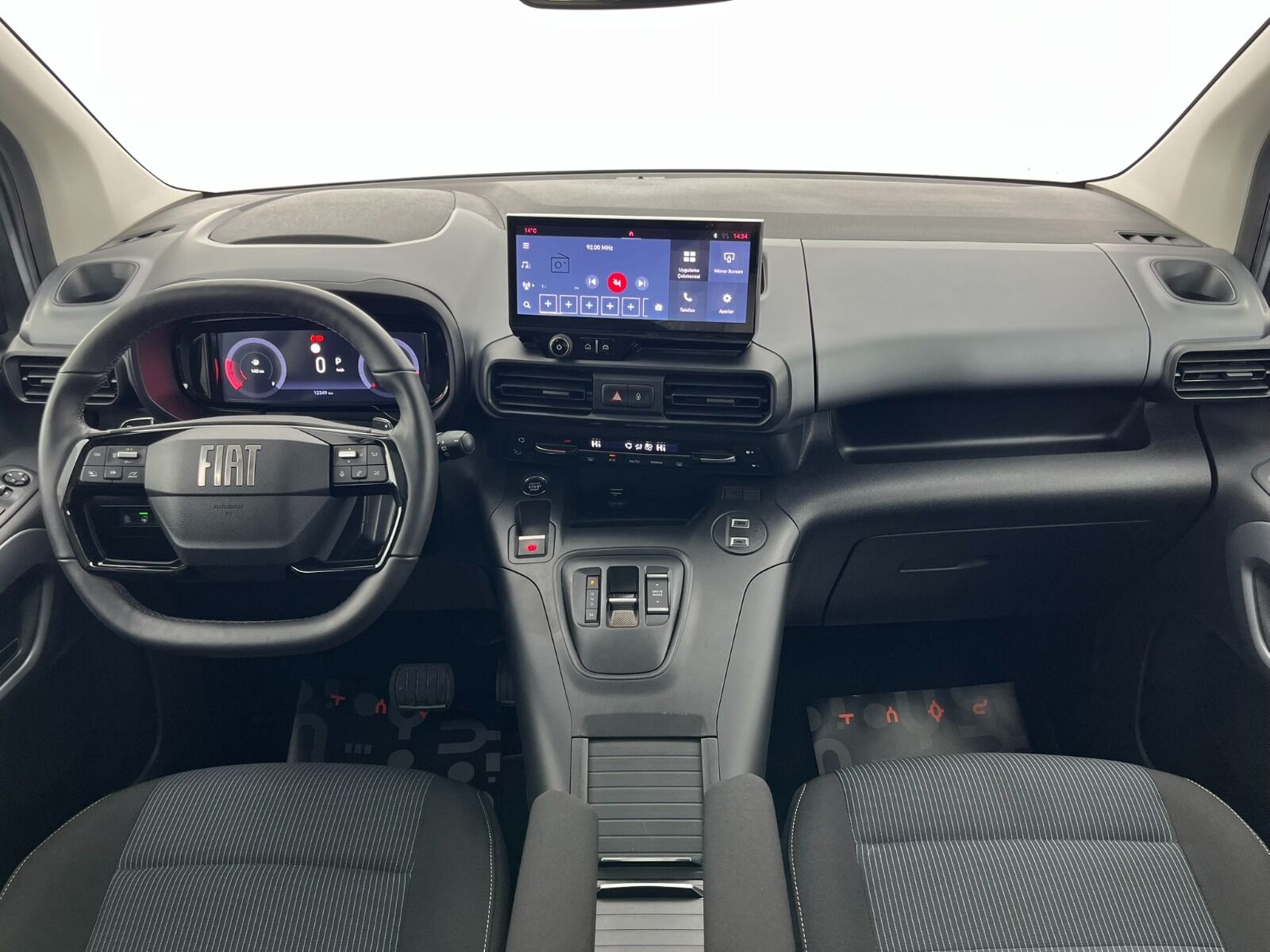 Fiat Doblo Combi 1.5 BlueHDI Premio Plus Otomatik - 2025 - Detay