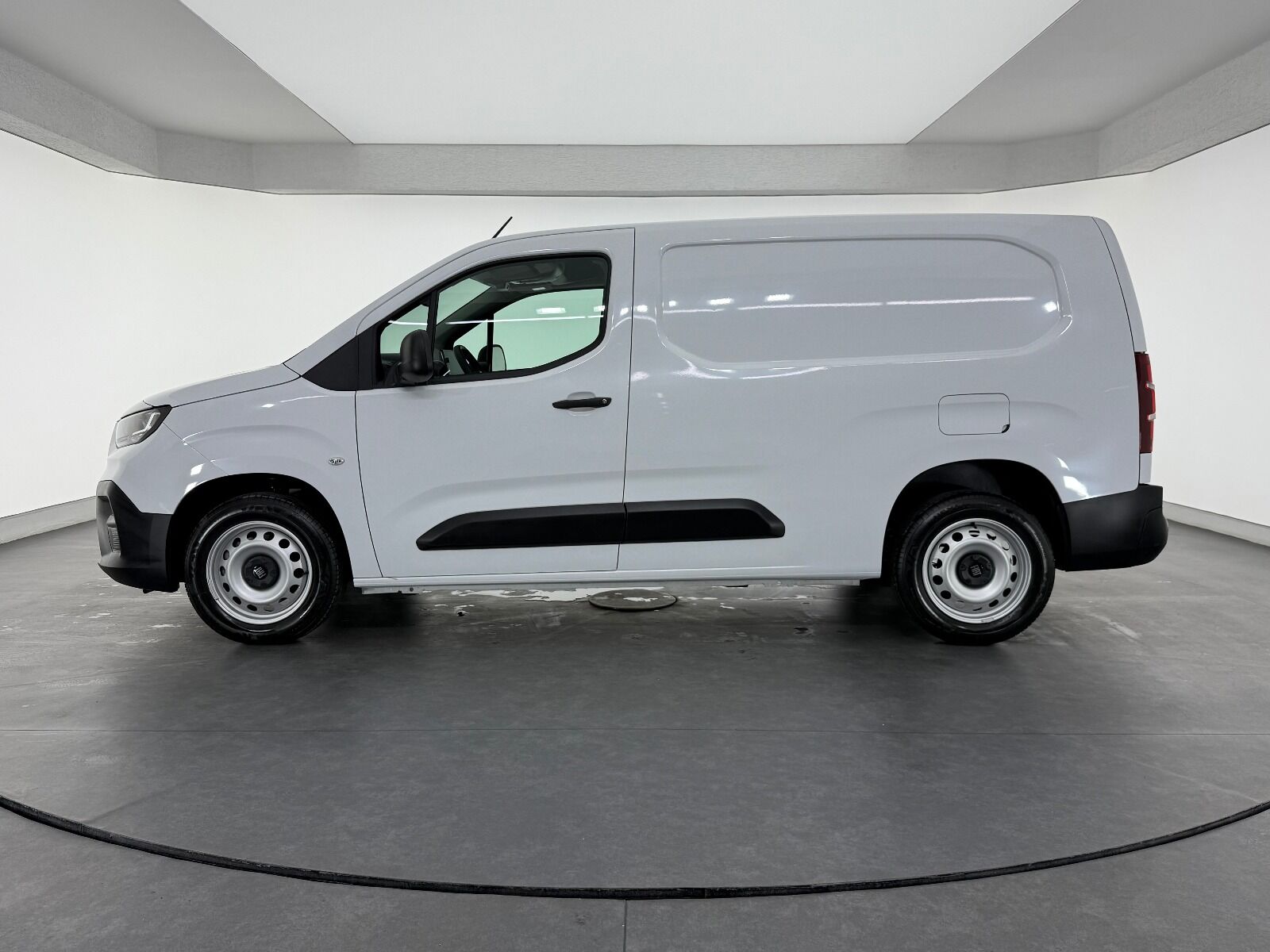 Fiat Doblo Cargo 1.5 BlueHDİ Maxi - 2025 - Detay