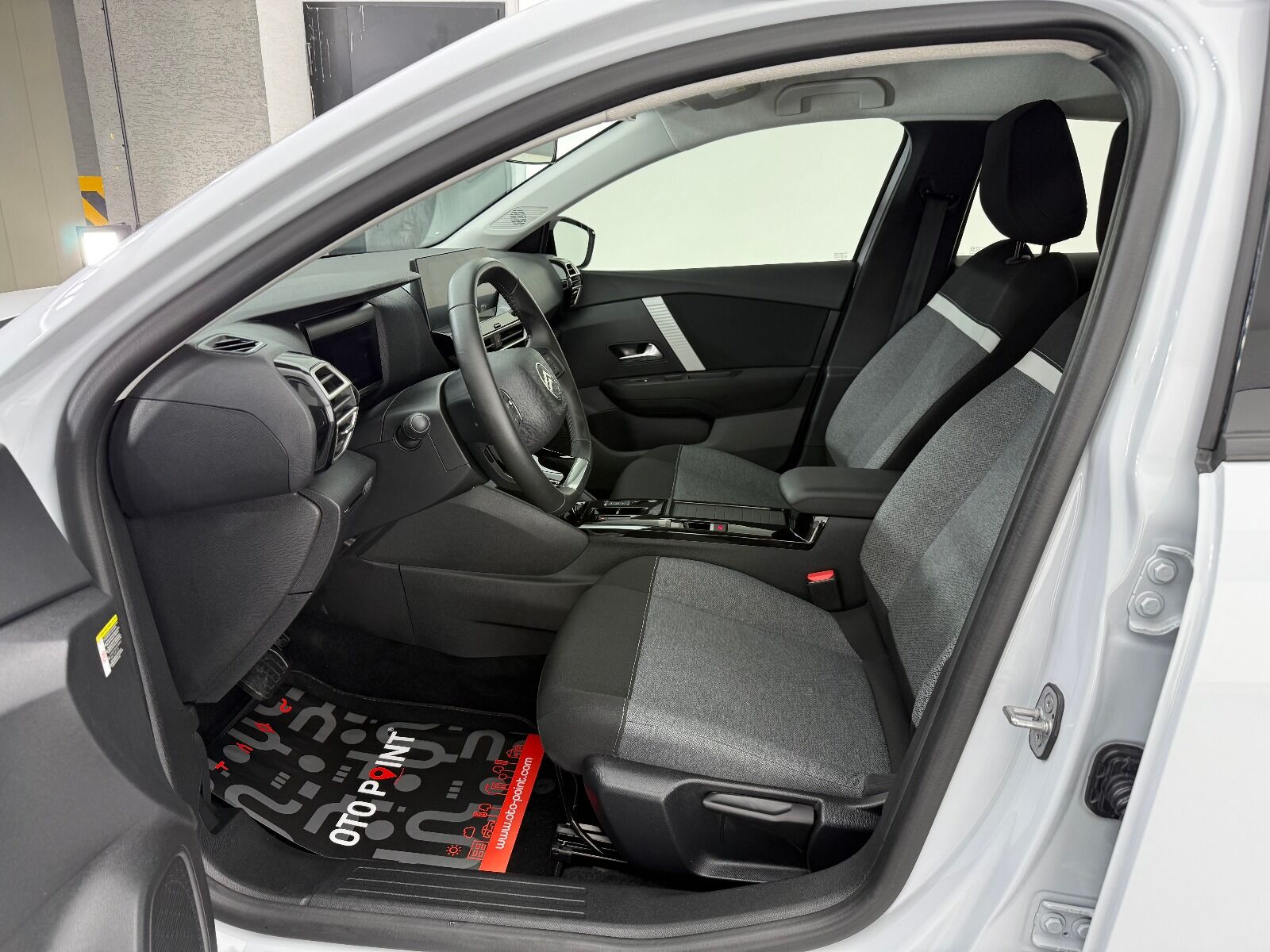 Citroen C4 X 1.2 Puretech You EAT8 - 2025 - Detay