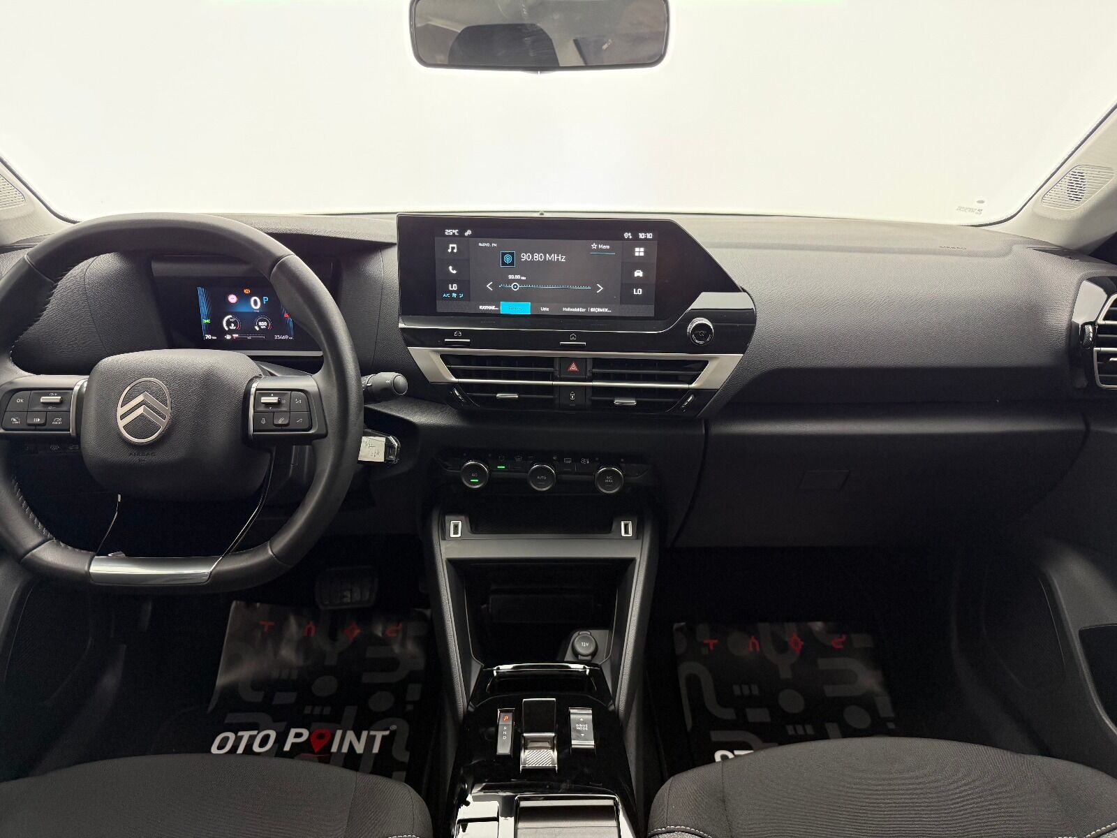 Citroen C4 X 1.2 Puretech You EAT8 - 2025 - Detay