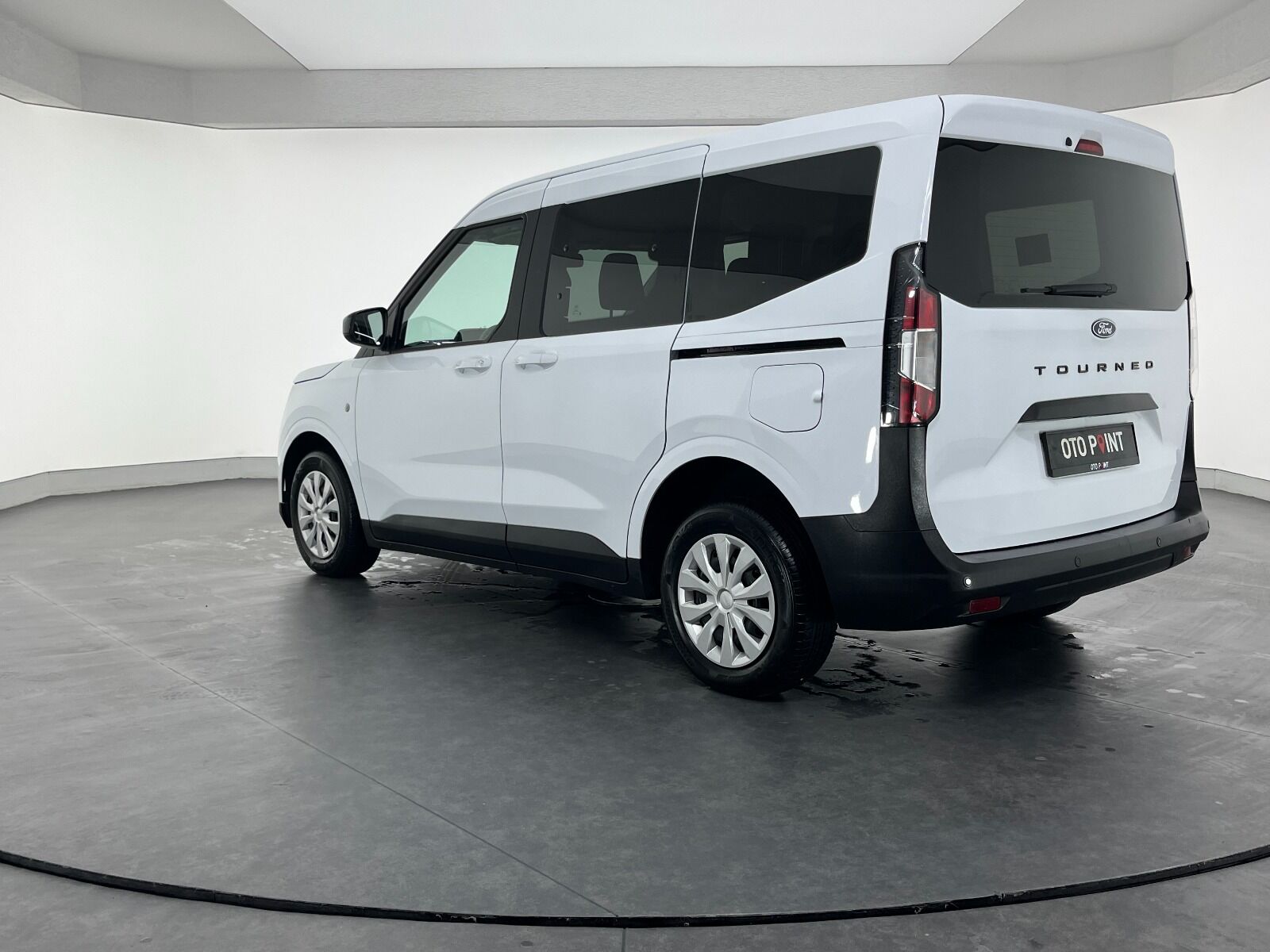 Ford Tourneo Courier Kombi 1.5 EcoBlue Deluxe - 2025 - Detay