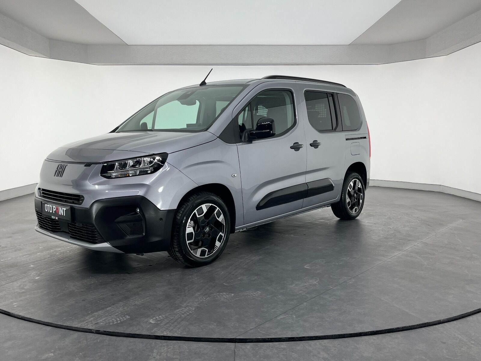 Fiat Doblo Combi 1.5 BlueHDI Premio Plus Otomatik - 2025 - Detay