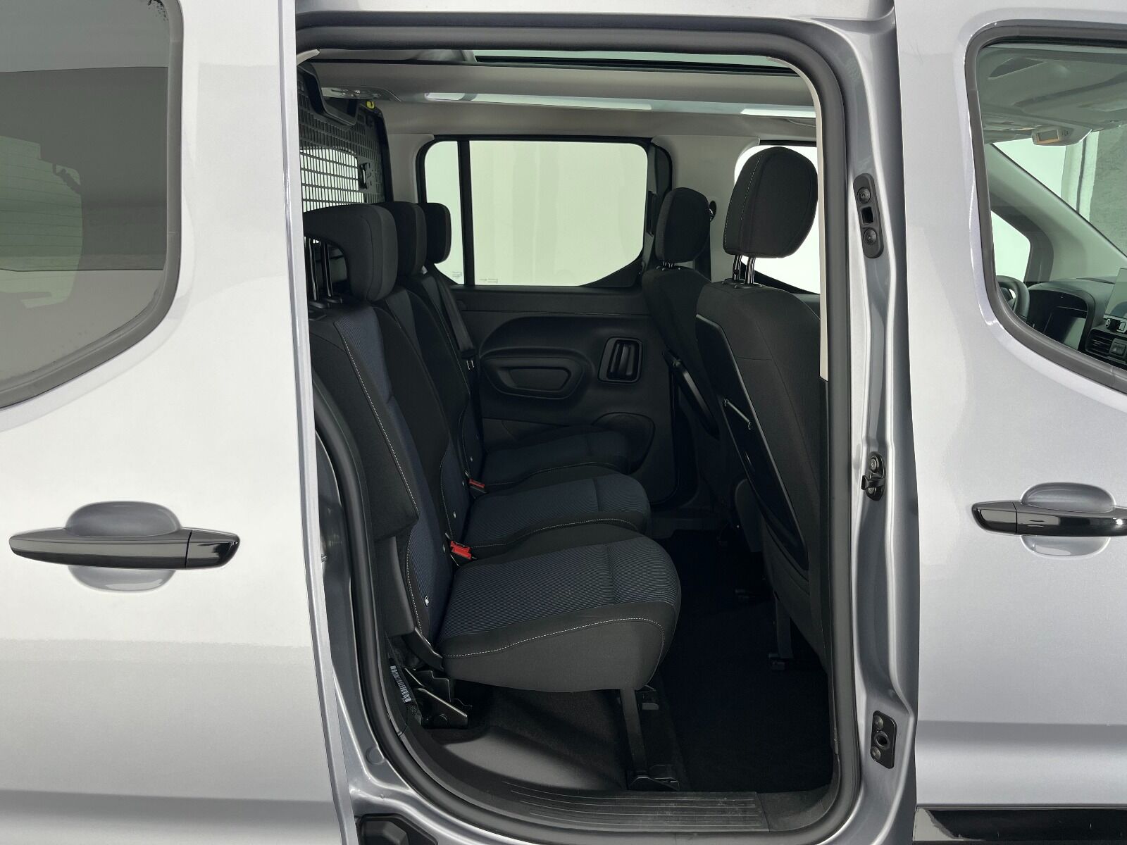 Fiat Doblo Combi 1.5 BlueHDI Premio Plus Otomatik - 2025 - Detay