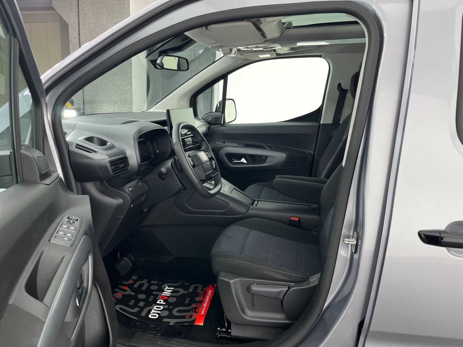 Fiat Doblo Combi 1.5 BlueHDI Premio Plus Otomatik - 2025 - Detay