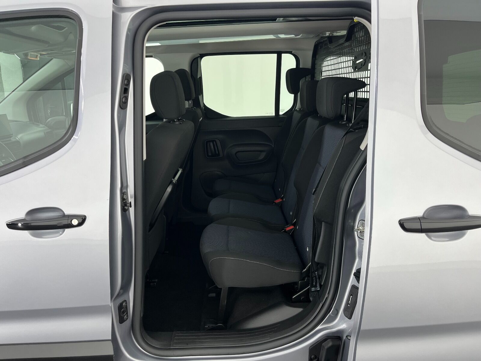 Fiat Doblo Combi 1.5 BlueHDI Premio Plus Otomatik - 2025 - Detay