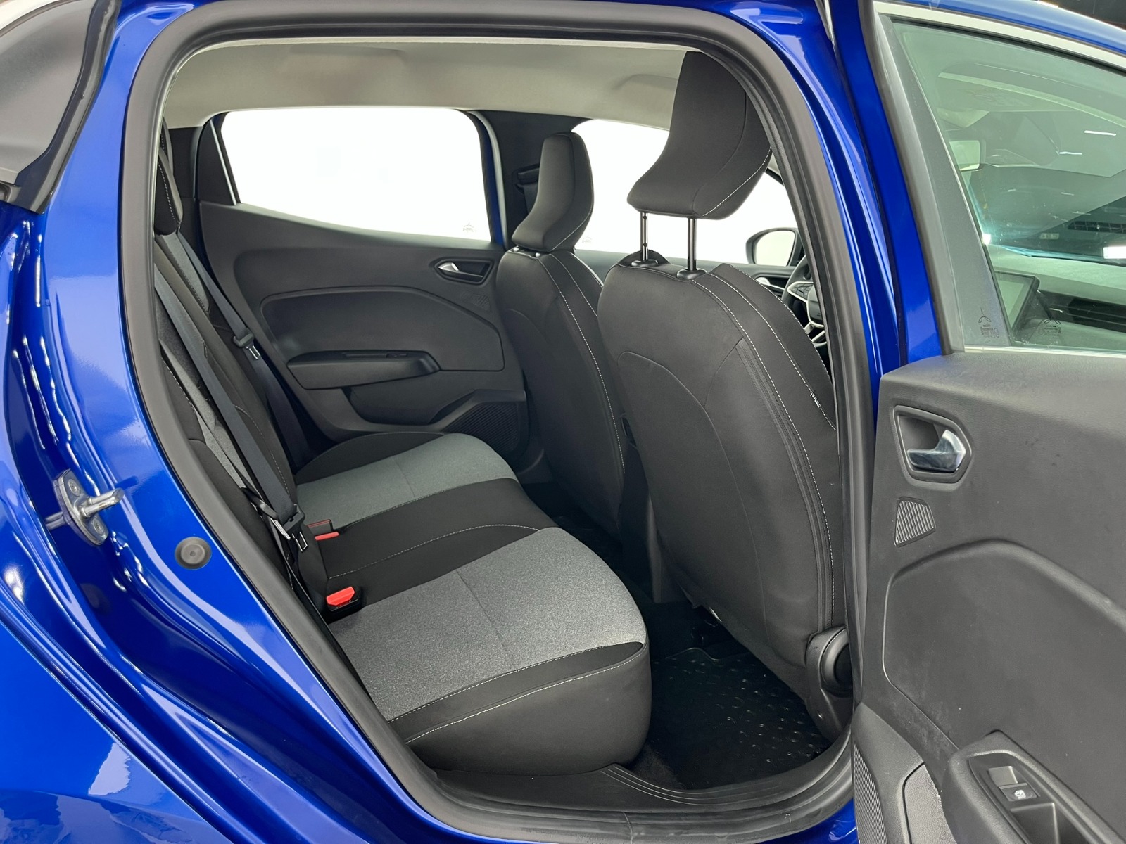 Renault Clio Hatchback 1.0 TCe Evolution X-Tronic - 2024 - Detay