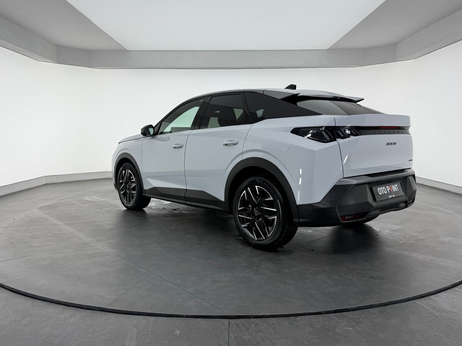 Peugeot 3008 1.2 Hybrid Allure e-DCS6 - 2025 - Detay
