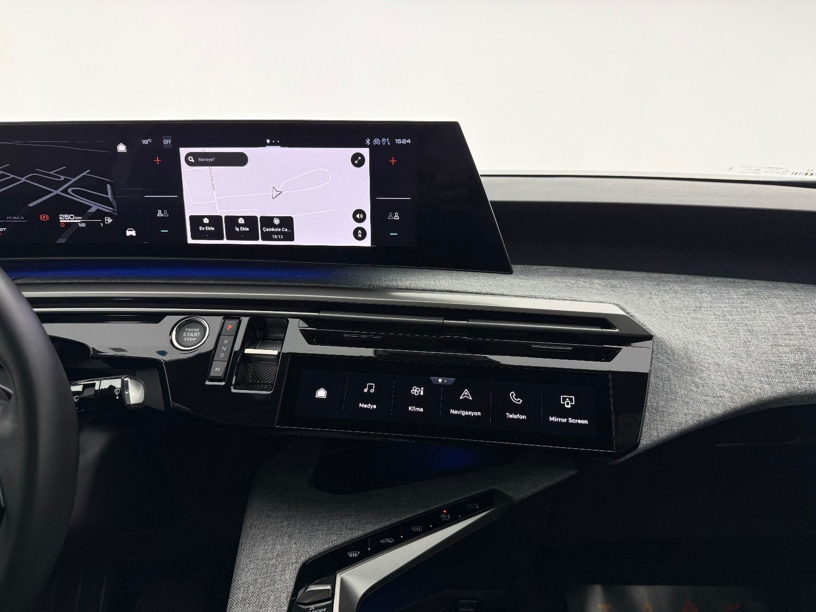 Peugeot 3008 1.2 Hybrid Allure e-DCS6 - 2025 - Detay