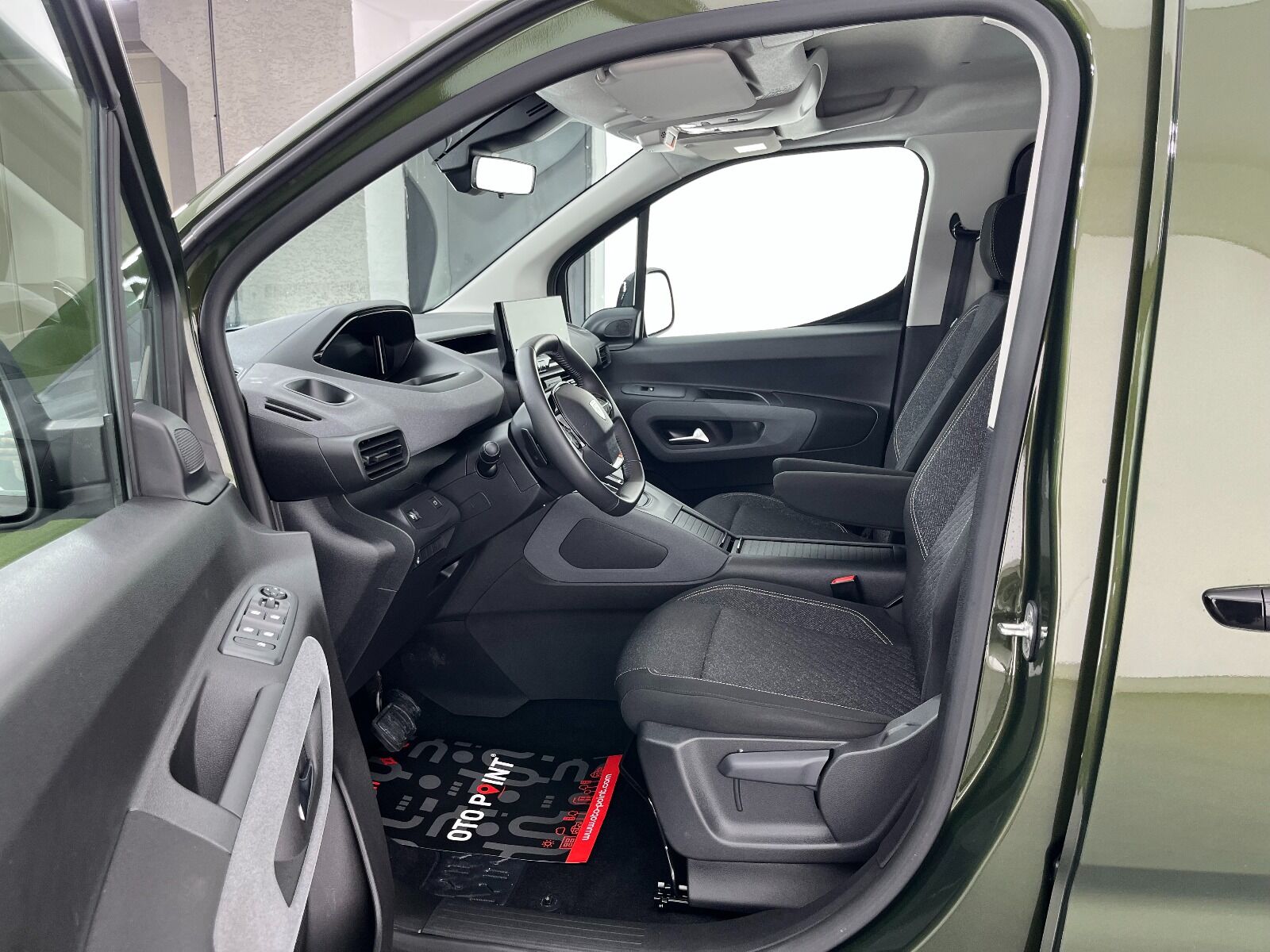 Peugeot Rifter 1.5 BlueHDI Allure EAT8 - 2025 - Detay