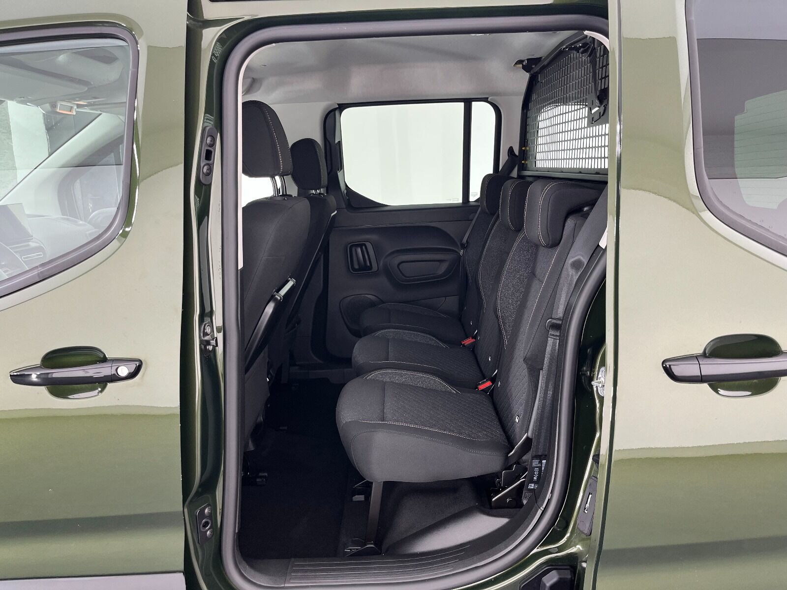 Peugeot Rifter 1.5 BlueHDI Allure EAT8 - 2025 - Detay