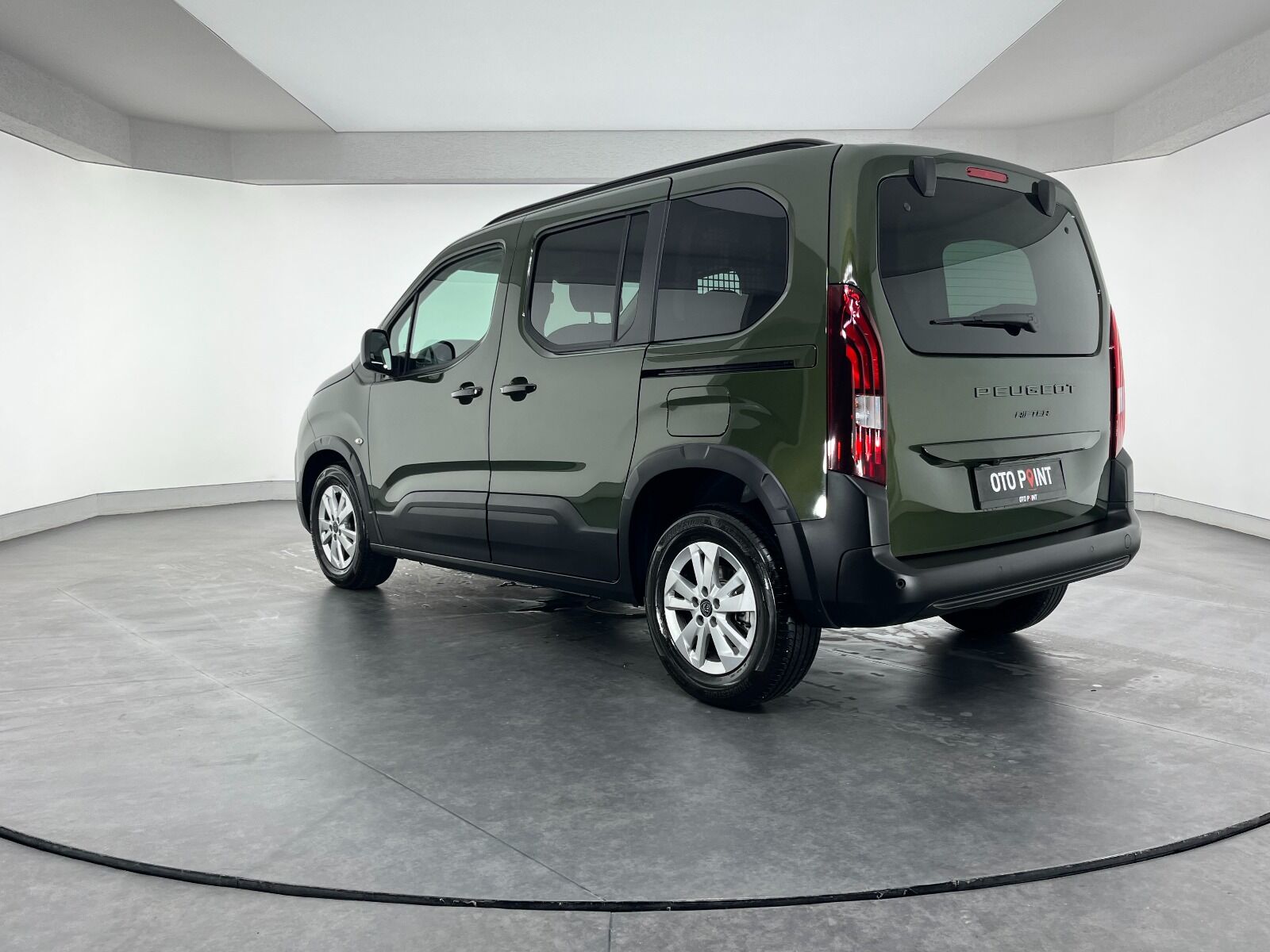 Peugeot Rifter 1.5 BlueHDI Allure EAT8 - 2025 - Detay