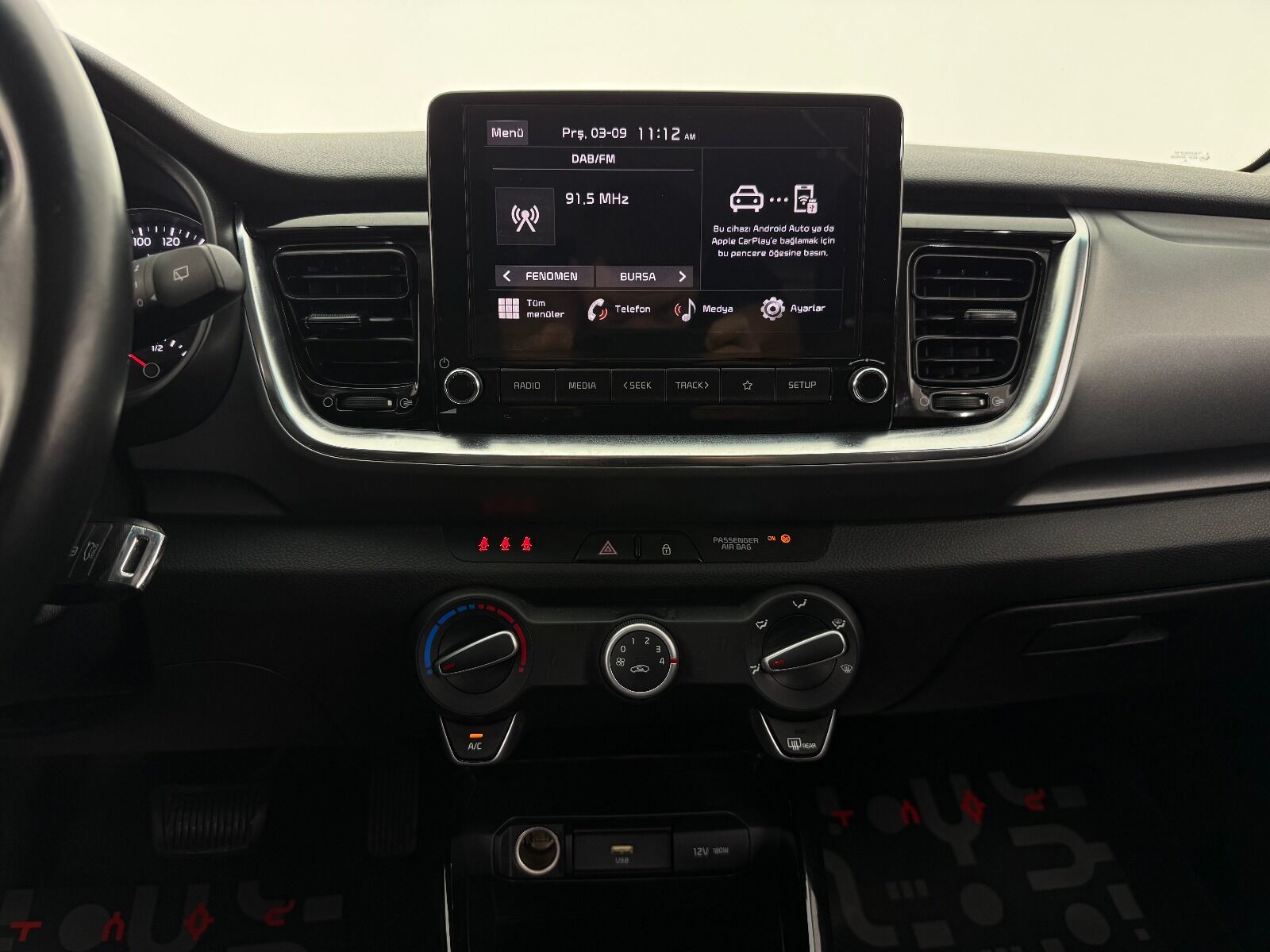 Kia Stonic 1.0 T-GDI Cool DCT - 2024 - Detay
