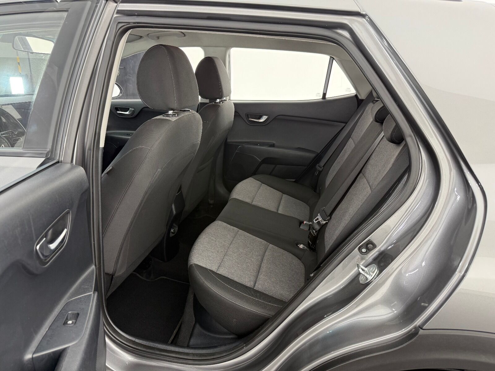 Kia Stonic 1.0 T-GDI Cool DCT - 2024 - Detay