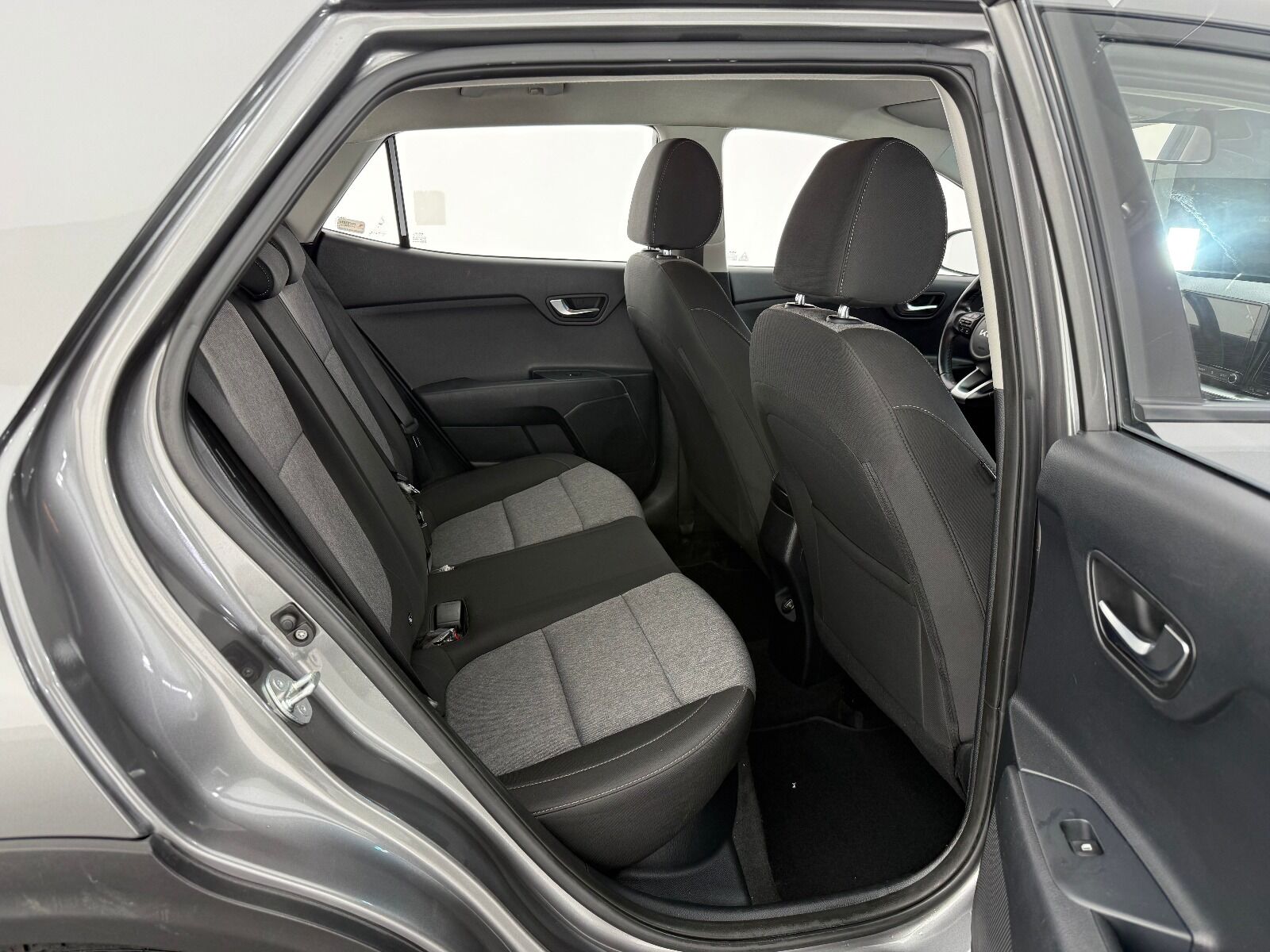 Kia Stonic 1.0 T-GDI Cool DCT - 2024 - Detay