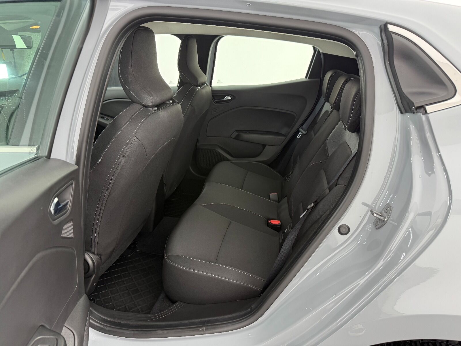 Renault Clio 1.0 TCE Evolution X-Tronic - 2025 - Detay