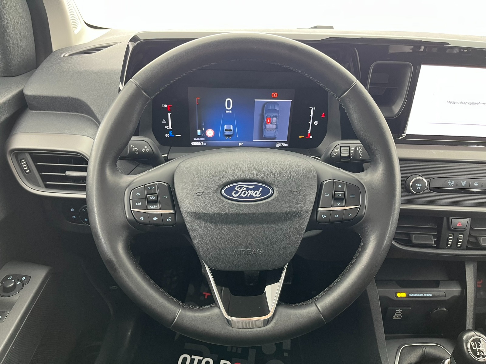 Ford Tourneo Courier Kombi 1.5 EcoBlue Deluxe - 2024 - Detay