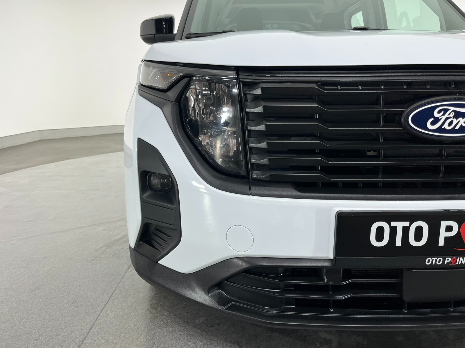 Ford Tourneo Courier Kombi 1.5 EcoBlue Deluxe - 2024 - Detay